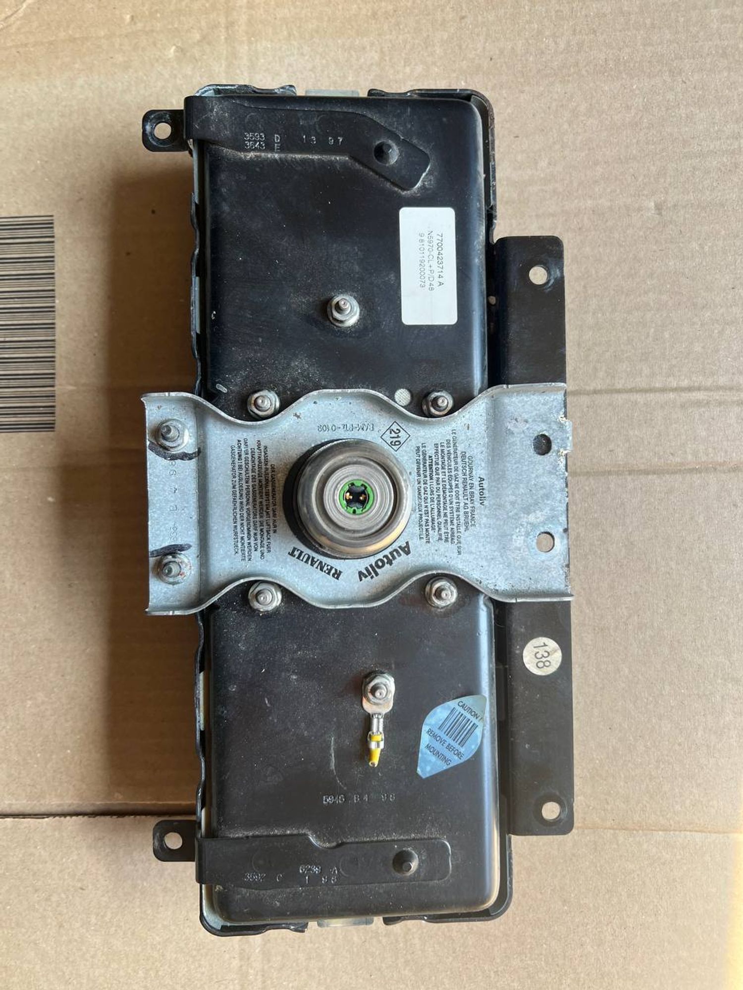https://ycs.partsauto.market/partsauto-images/thmbs/userImages/7cfef6f3f711b4301ce5946b404c3455/part/d93f6927-5e45-4052-a03a-432a42191ca2_1779351119301.jpg
