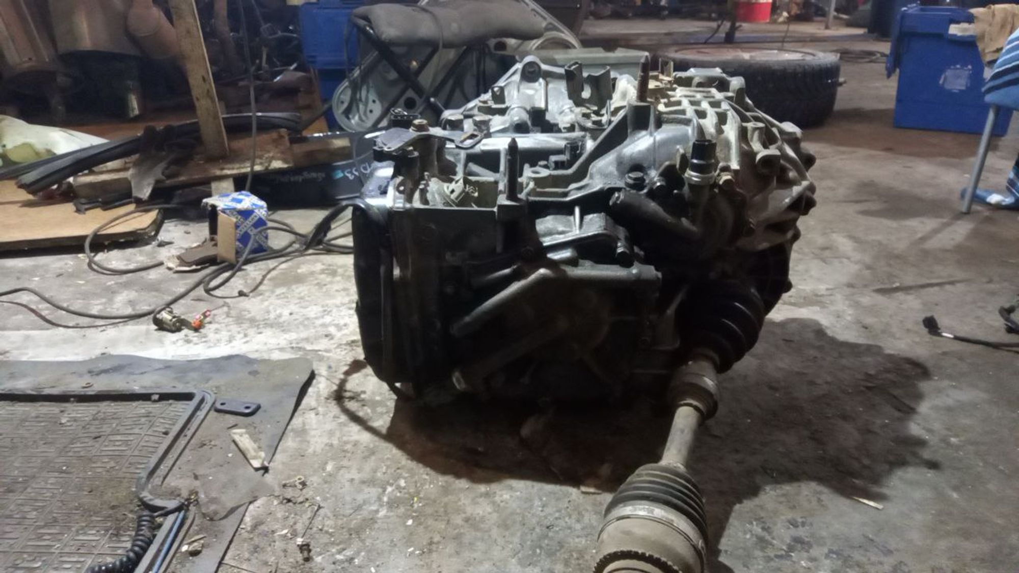 https://ycs.partsauto.market/partsauto-images/thmbs/userImages/7cfef6f3f711b4301ce5946b404c3455/part/da861875-9f47-4bf2-8e24-e48ac5342004_1708680402072.jpg