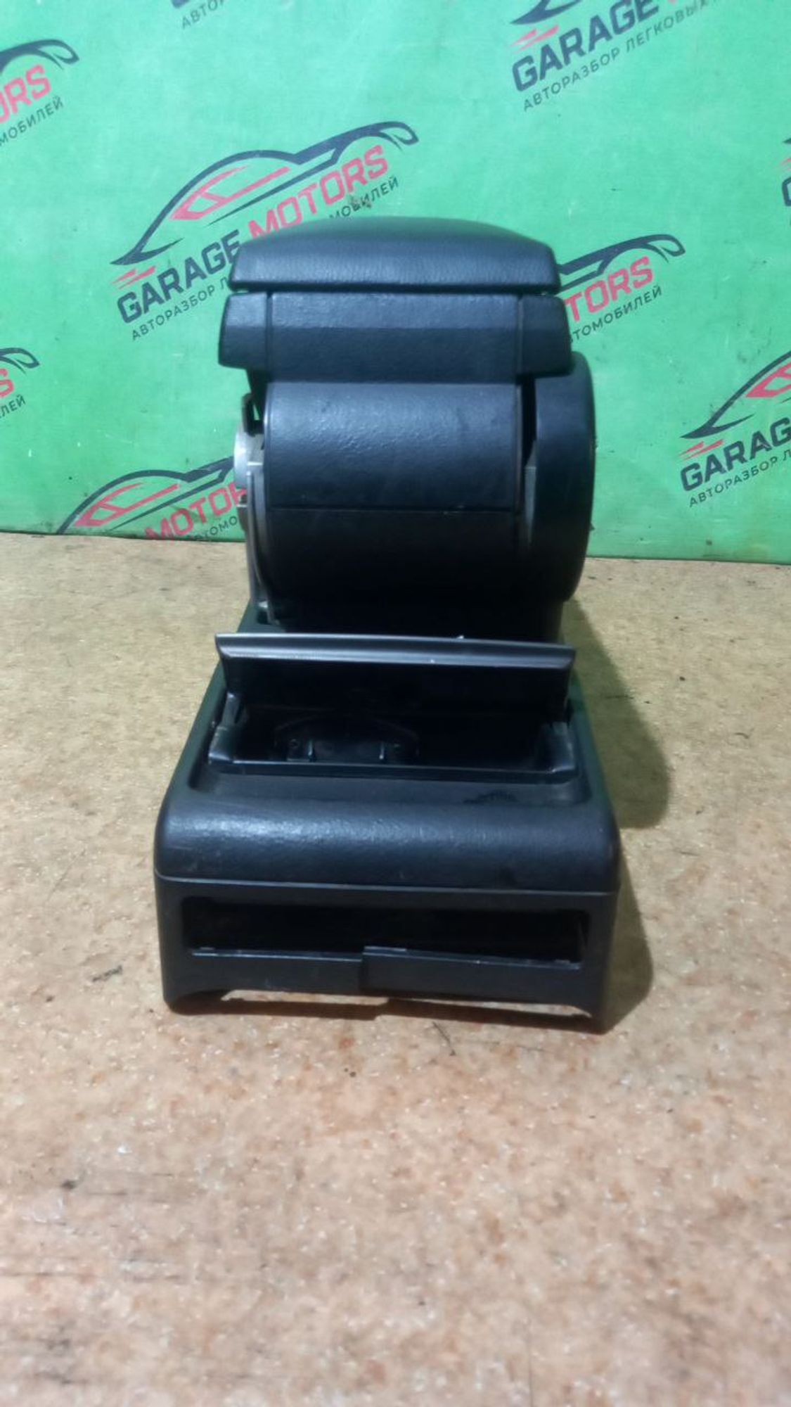 https://ycs.partsauto.market/partsauto-images/thmbs/userImages/7cfef6f3f711b4301ce5946b404c3455/part/e180094c-1f98-4814-9ac0-8ca37a4054da_1706773863985.jpg