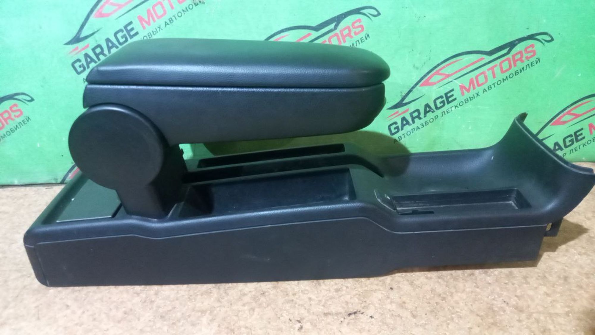https://ycs.partsauto.market/partsauto-images/thmbs/userImages/7cfef6f3f711b4301ce5946b404c3455/part/e22ce06c-a221-4017-be02-86b932f60fcb_1706773861036.jpg