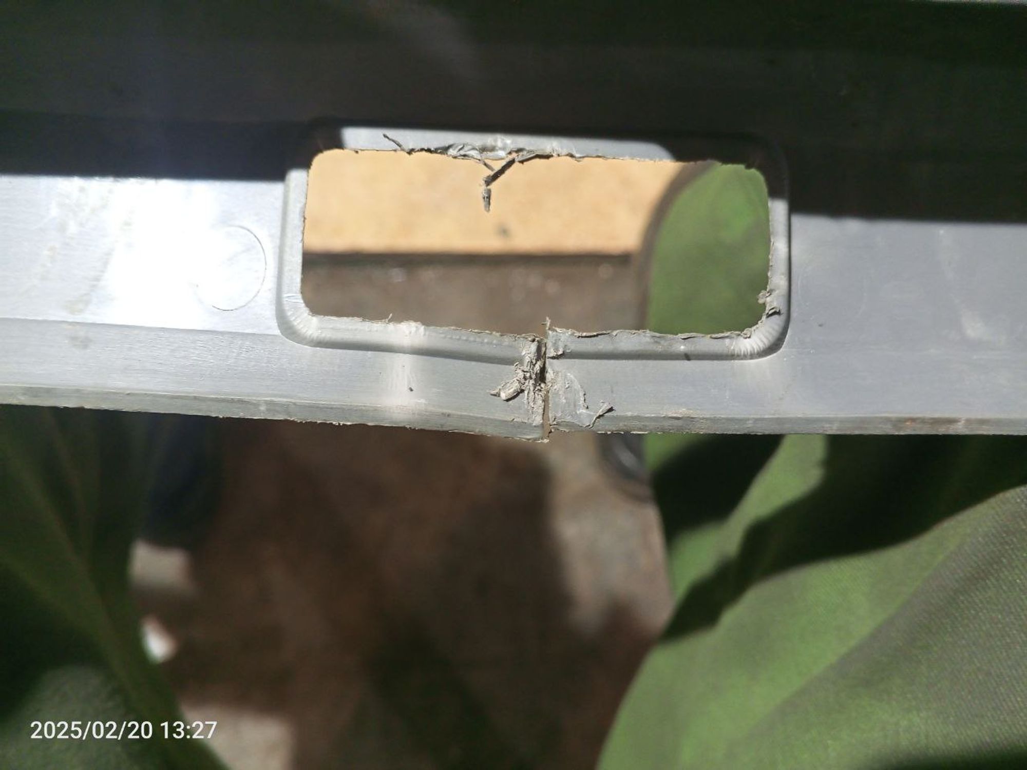 https://ycs.partsauto.market/partsauto-images/thmbs/userImages/7cfef6f3f711b4301ce5946b404c3455/part/e47b2299-a0d4-413e-8321-e87c4fac98d9_1740055335440.jpg