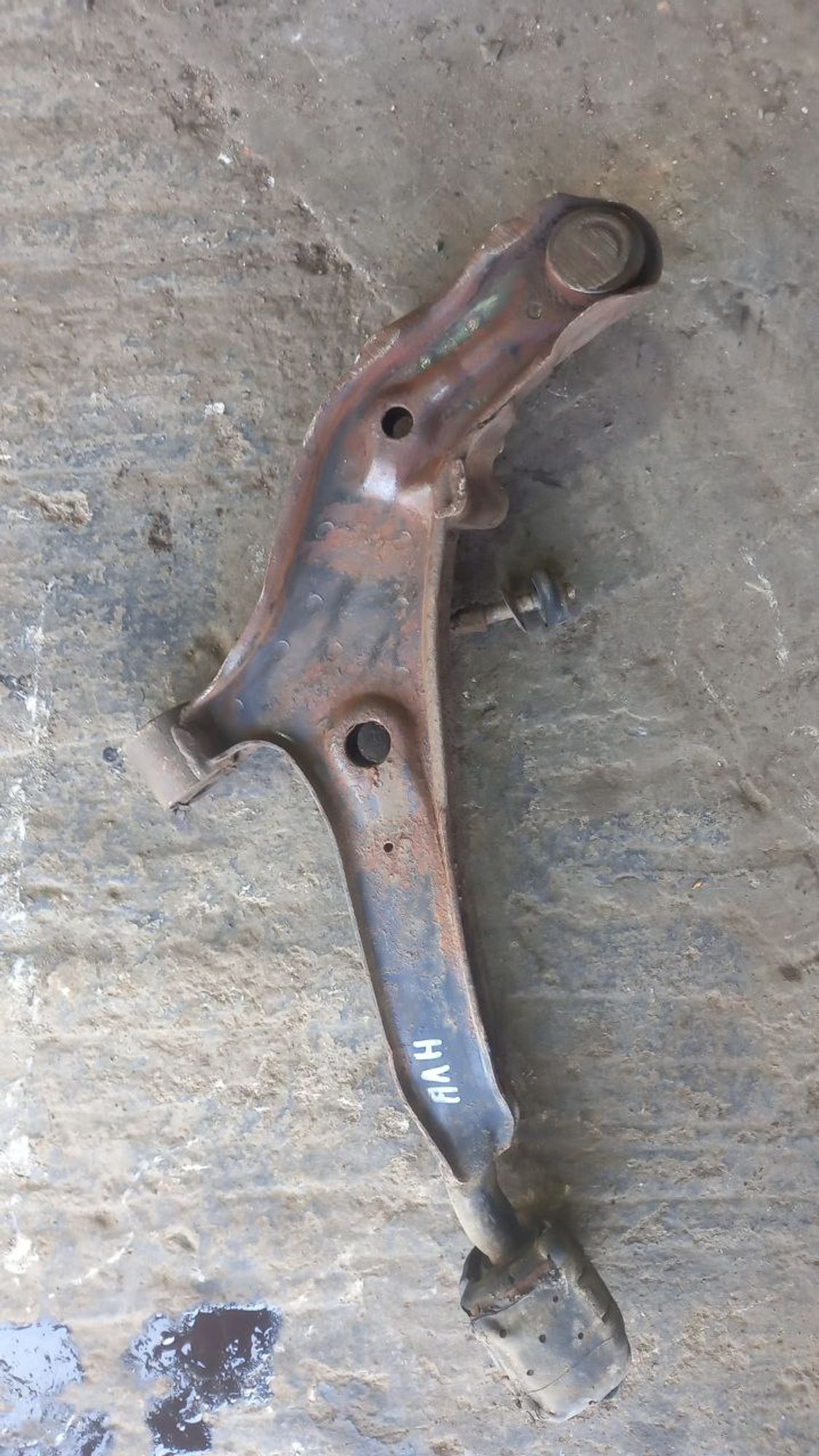 https://ycs.partsauto.market/partsauto-images/thmbs/userImages/7cfef6f3f711b4301ce5946b404c3455/part/e84347d2-4cf4-48da-a31f-3d921de87b76_1725900773678.jpg