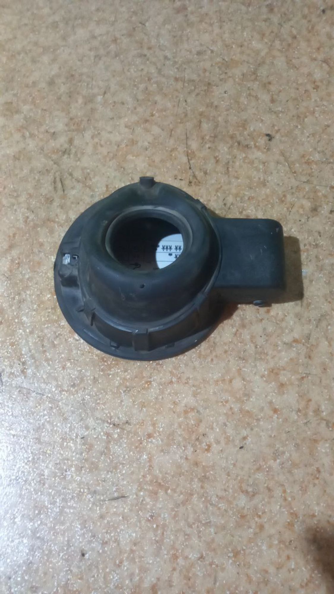 https://ycs.partsauto.market/partsauto-images/thmbs/userImages/7cfef6f3f711b4301ce5946b404c3455/part/eaf88860-8c6e-4111-97de-056ff4aefa54_1708503605158.jpg