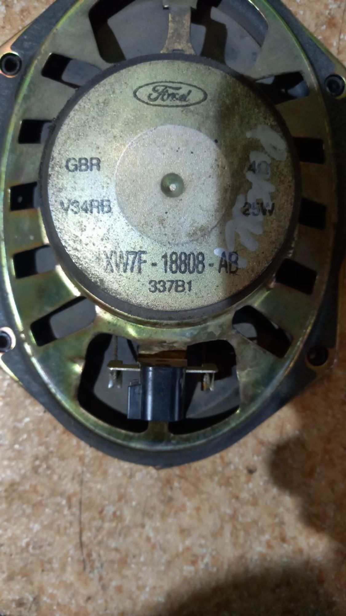 https://ycs.partsauto.market/partsauto-images/thmbs/userImages/7cfef6f3f711b4301ce5946b404c3455/part/eb1c9449-a961-403c-ab5f-72399b8e4d88_1702464270000.jpg
