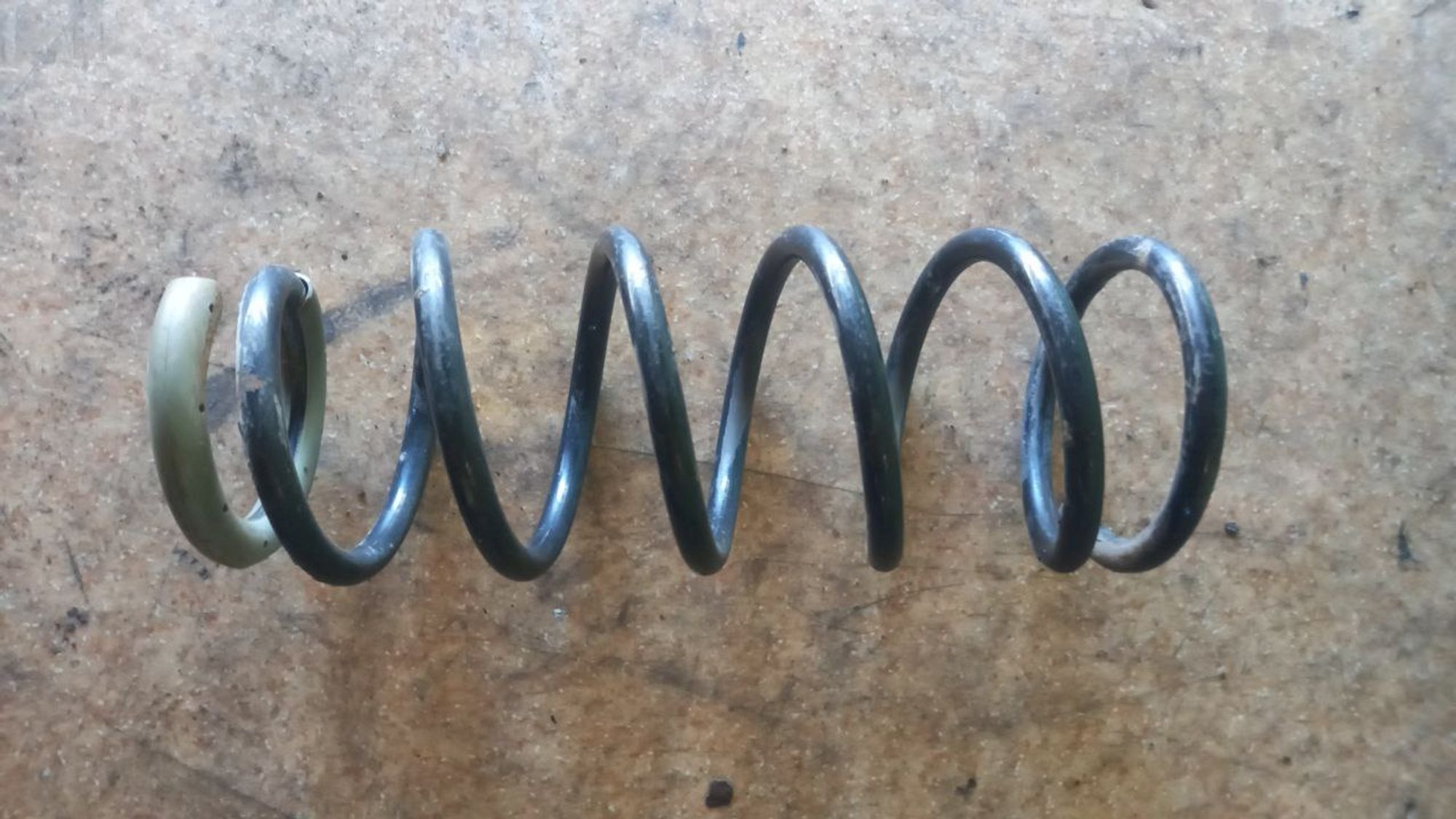 https://ycs.partsauto.market/partsauto-images/thmbs/userImages/7cfef6f3f711b4301ce5946b404c3455/part/eb3bdd64-fca6-49bc-9761-3ee2cf8e9125_1716469729641.jpg