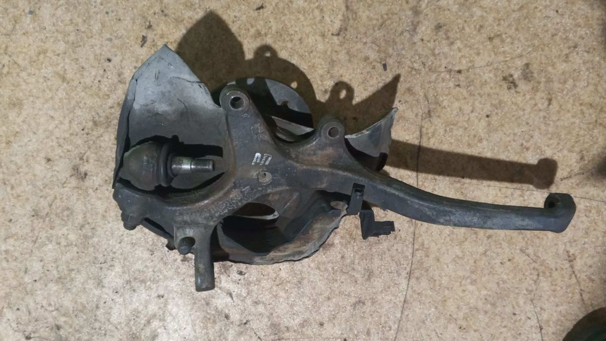 https://ycs.partsauto.market/partsauto-images/thmbs/userImages/7cfef6f3f711b4301ce5946b404c3455/part/ebb2667e-dbbe-4d5c-be2c-a4b8bc2c4744_1734695478480.jpg