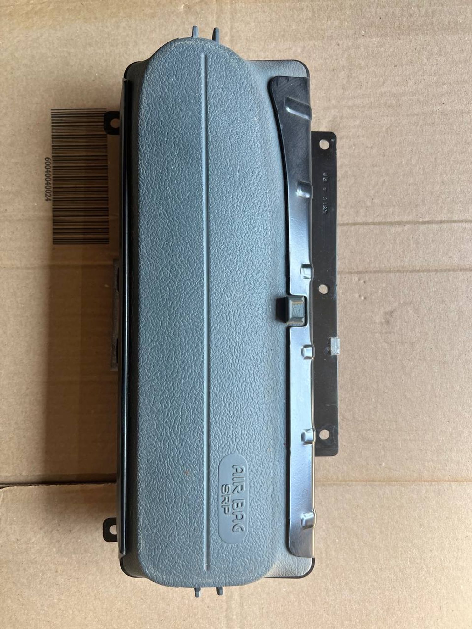 https://ycs.partsauto.market/partsauto-images/thmbs/userImages/7cfef6f3f711b4301ce5946b404c3455/part/f017fe14-4ba5-4ca9-9aa9-1ac6c7aad50b_1779351119354.jpg