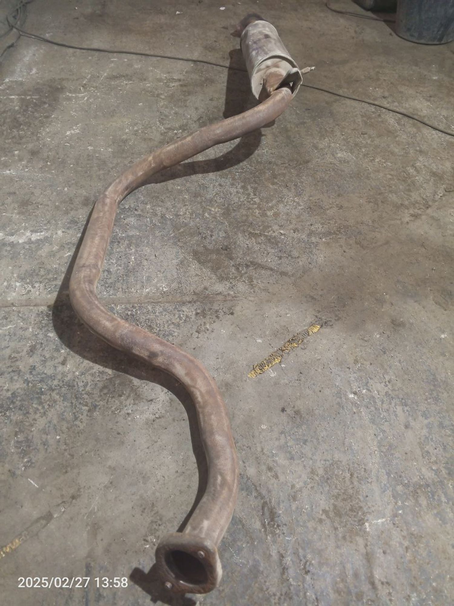 https://ycs.partsauto.market/partsauto-images/thmbs/userImages/7cfef6f3f711b4301ce5946b404c3455/part/f1dc01d3-7480-4d12-9f32-7bc13a4c97a4_1740670549025.jpg