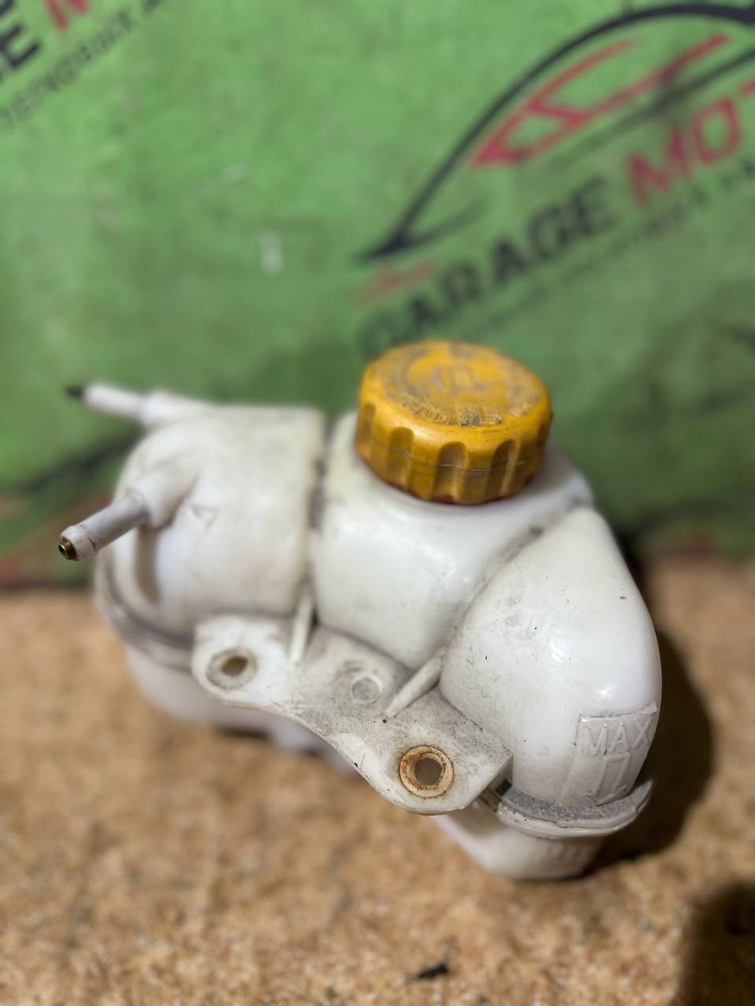 https://ycs.partsauto.market/partsauto-images/thmbs/userImages/7cfef6f3f711b4301ce5946b404c3455/part/f4af1a36-9202-44f4-acc8-0eedeaa5ef91_1747130486676.jpg