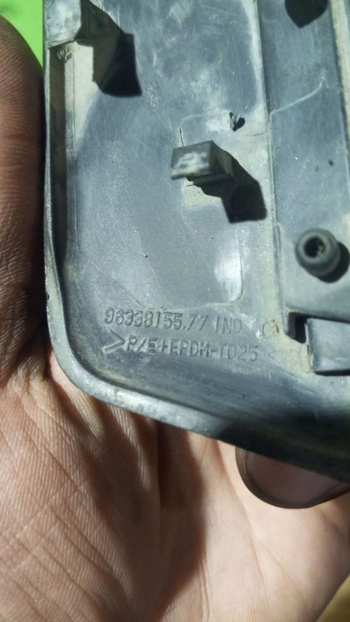https://ycs.partsauto.market/partsauto-images/thmbs/userImages/7cfef6f3f711b4301ce5946b404c3455/part/f75e3063-8b12-4333-ae81-b05f167e688a_1737529424598.jpg
