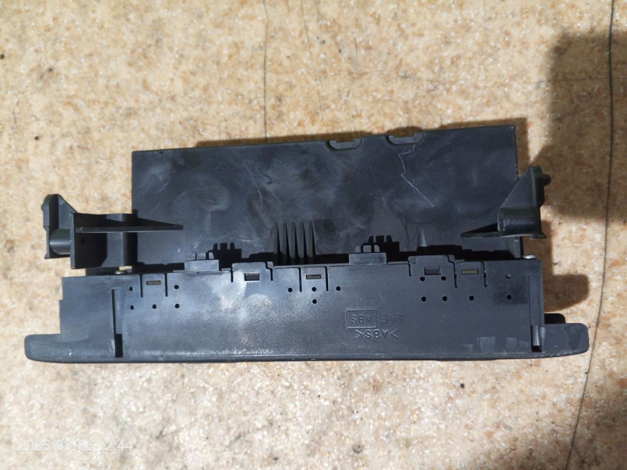 https://ycs.partsauto.market/partsauto-images/thmbs/userImages/7cfef6f3f711b4301ce5946b404c3455/part/f7a66969-b227-4acd-9c92-c31bde26c843_1741279967842.jpg