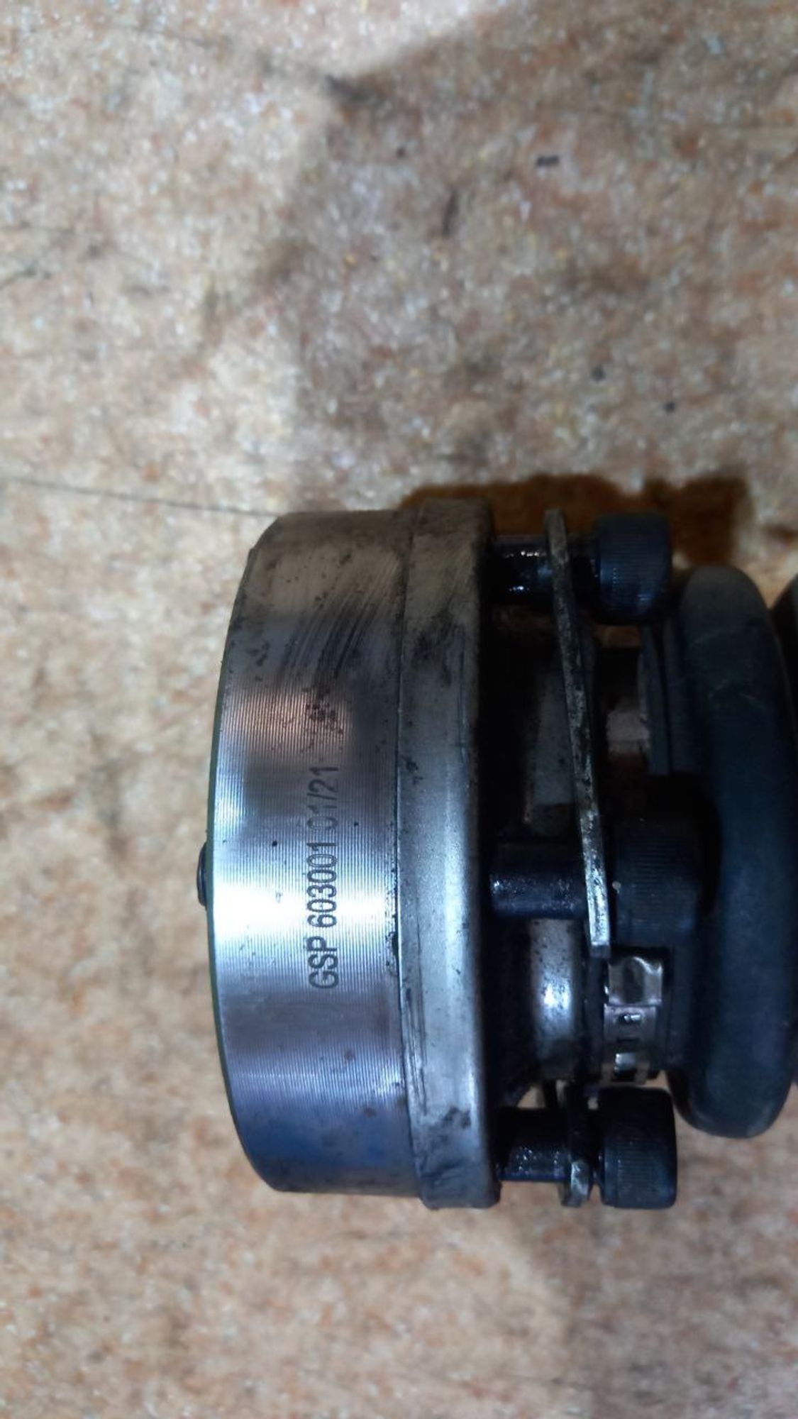 https://ycs.partsauto.market/partsauto-images/thmbs/userImages/7cfef6f3f711b4301ce5946b404c3455/part/f7b22aa8-0846-49ec-8d20-3182c0414065_1718964355735.jpg