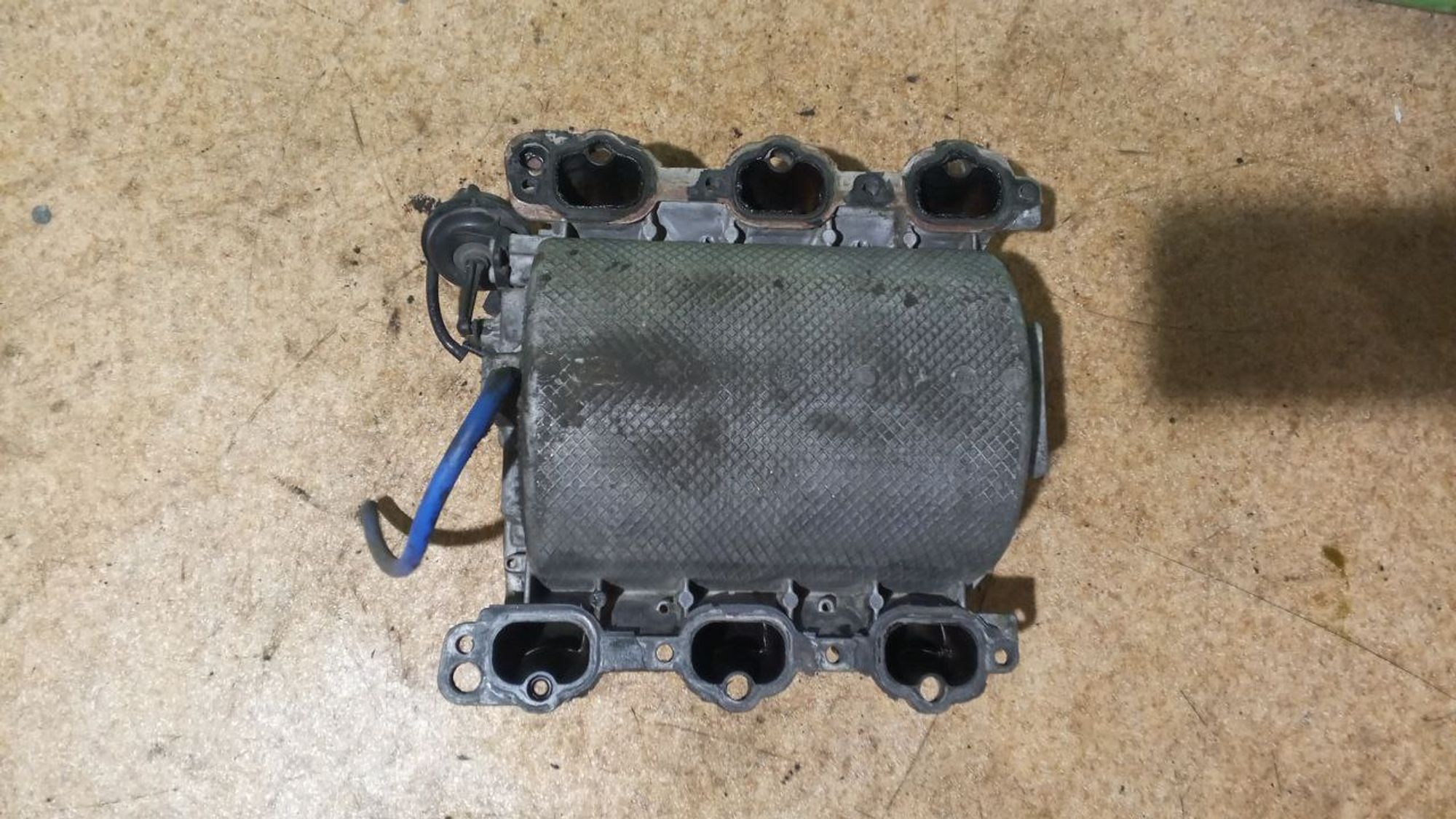 https://ycs.partsauto.market/partsauto-images/thmbs/userImages/7cfef6f3f711b4301ce5946b404c3455/part/f967d753-247c-4457-bc68-f7d23e080077_1734936395437.jpg