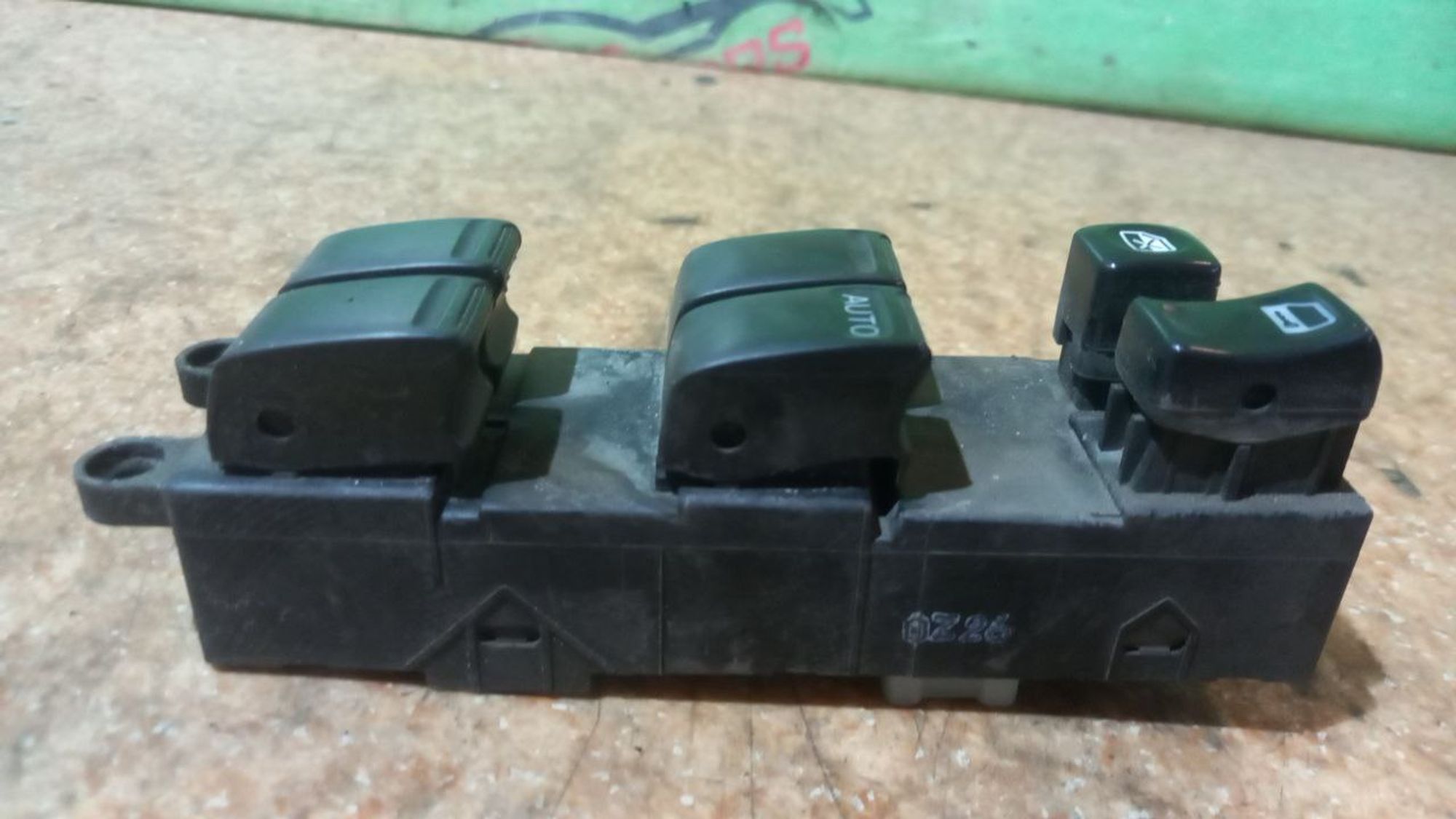https://ycs.partsauto.market/partsauto-images/thmbs/userImages/7cfef6f3f711b4301ce5946b404c3455/part/fb9f098b-870f-42e4-ac0c-73174f344054_1716798255921.jpg