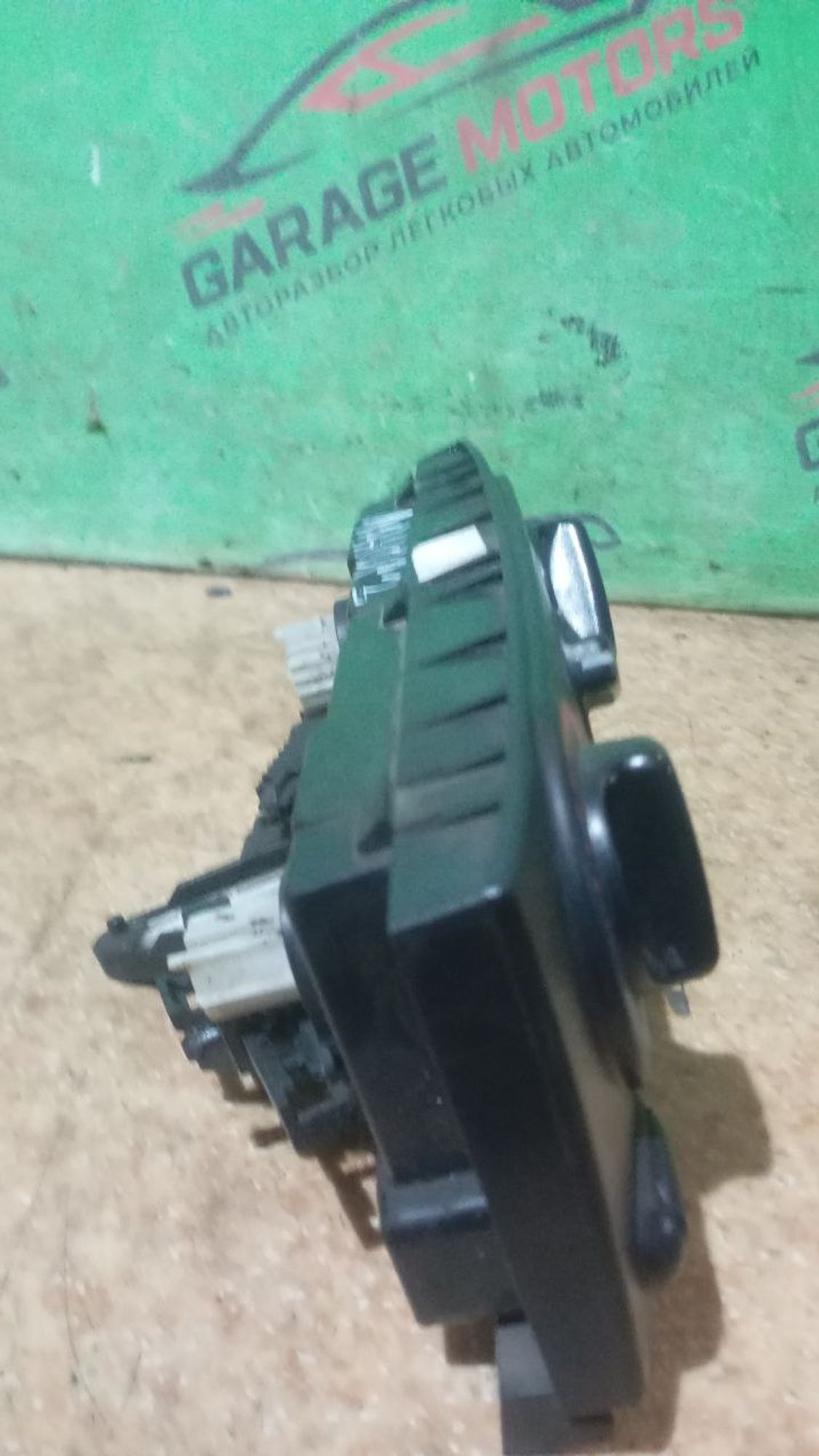 https://ycs.partsauto.market/partsauto-images/thmbs/userImages/7cfef6f3f711b4301ce5946b404c3455/part/fccc049d-9266-416c-a389-7a867fda1ec0_1746961487335.jpg