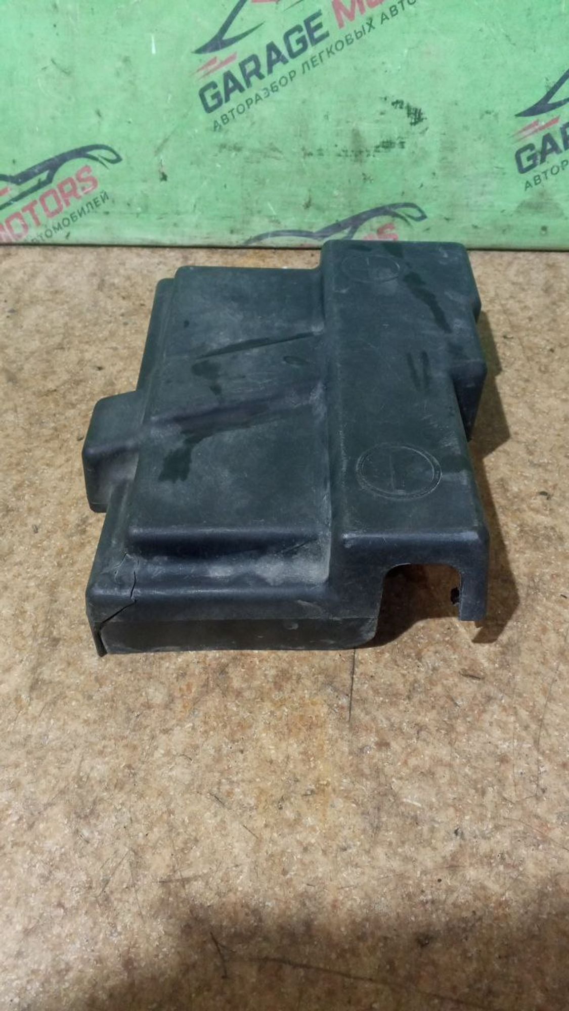 https://ycs.partsauto.market/partsauto-images/thmbs/userImages/7cfef6f3f711b4301ce5946b404c3455/part/fe11802c-f9b8-4422-911d-7bef46e070ae_1737364065953.jpg