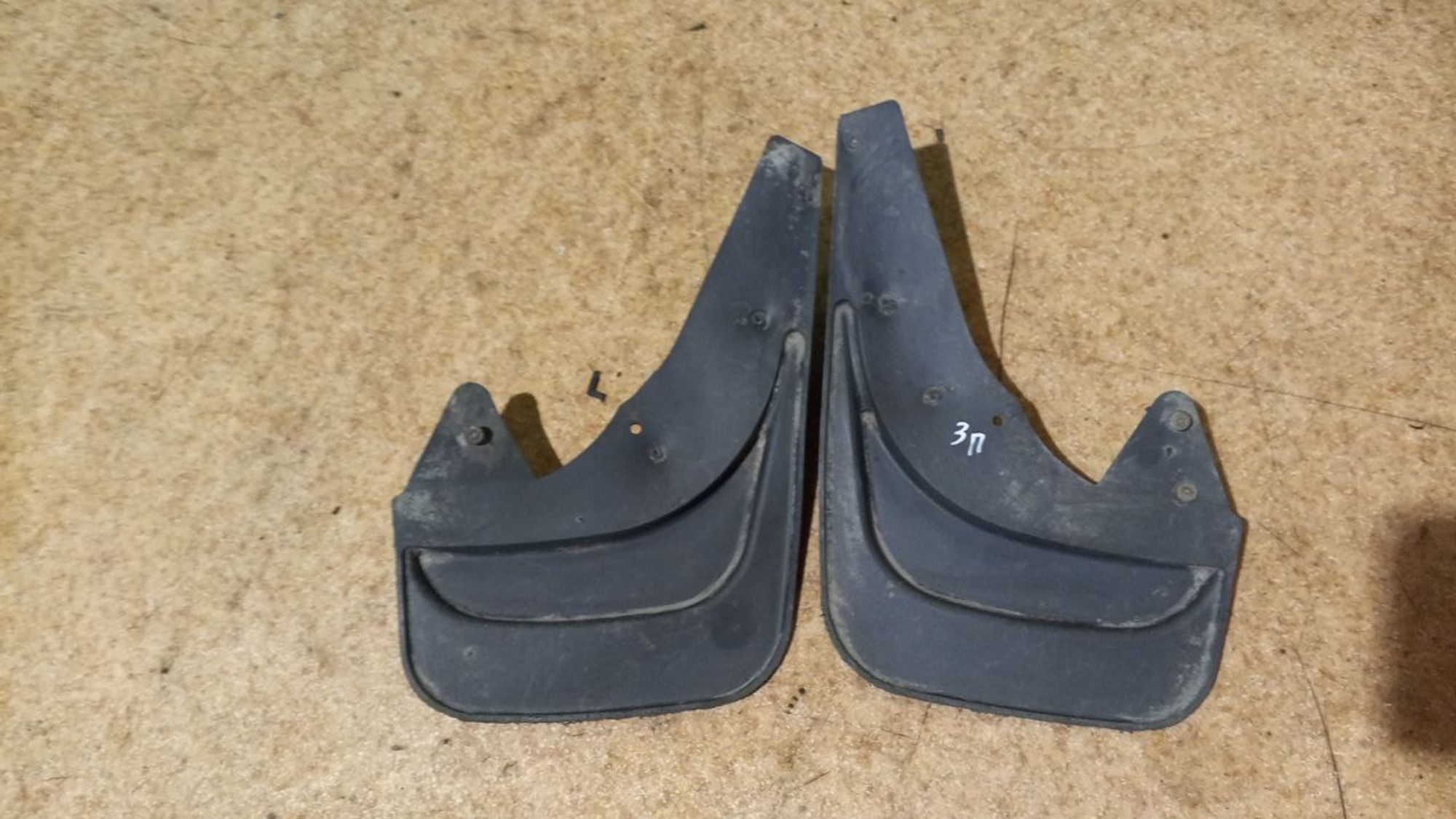 https://ycs.partsauto.market/partsauto-images/thmbs/userImages/7cfef6f3f711b4301ce5946b404c3455/part/ff293f19-1181-4ba6-904e-70ac096bae7a_1736590602076.jpg