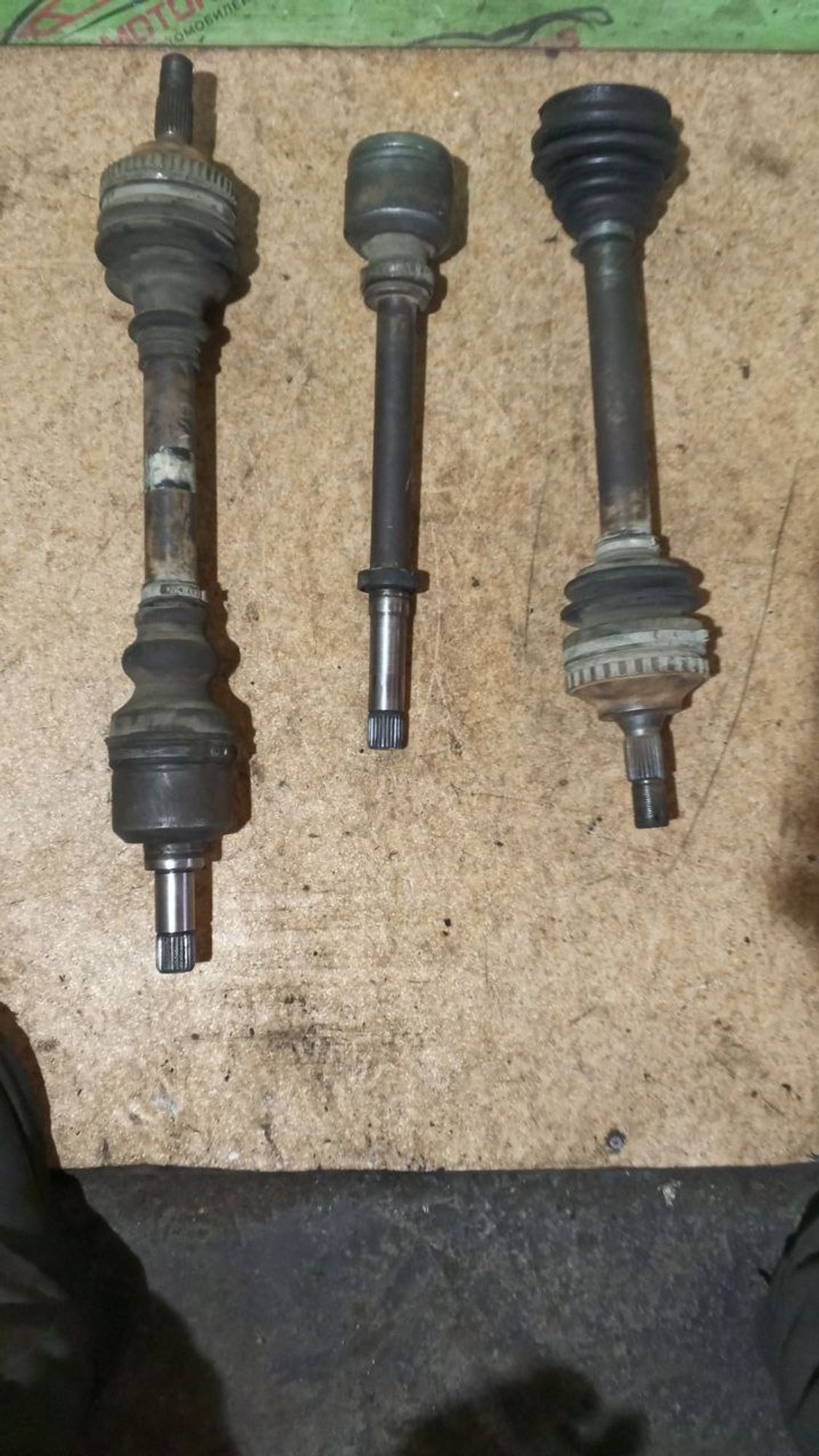 https://ycs.partsauto.market/partsauto-images/thmbs/userImages/7cfef6f3f711b4301ce5946b404c3455/part/ff34a1f4-5593-4425-9587-1f7a44af6669_1737718499395.jpg