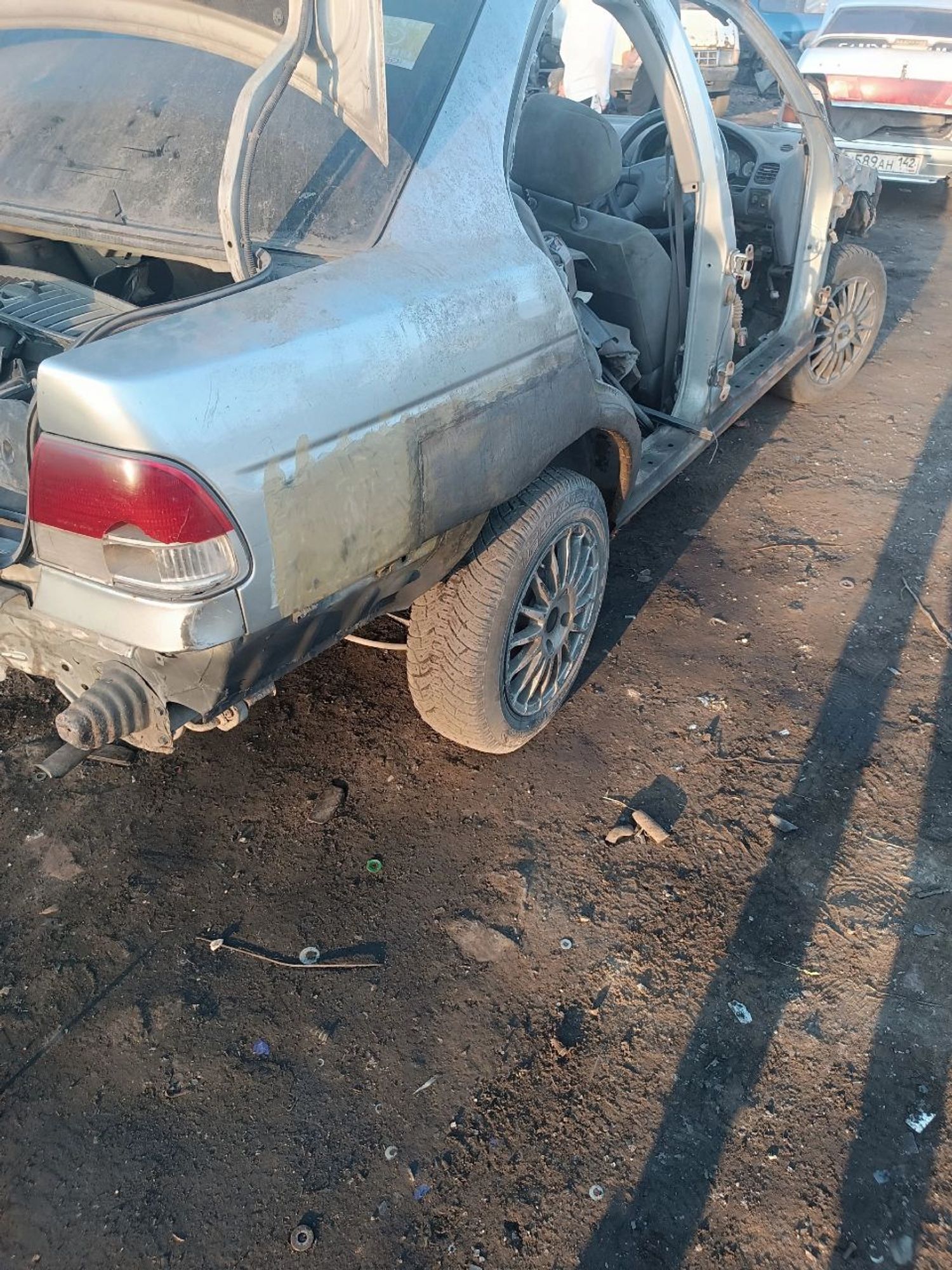 https://ycs.partsauto.market/partsauto-images/thmbs/userImages/7ed63c96fe685f431889ec34ef8f13b8/car/0a277605-4239-4f0b-9ace-b9e959cf6ecd_1780714977469.jpg