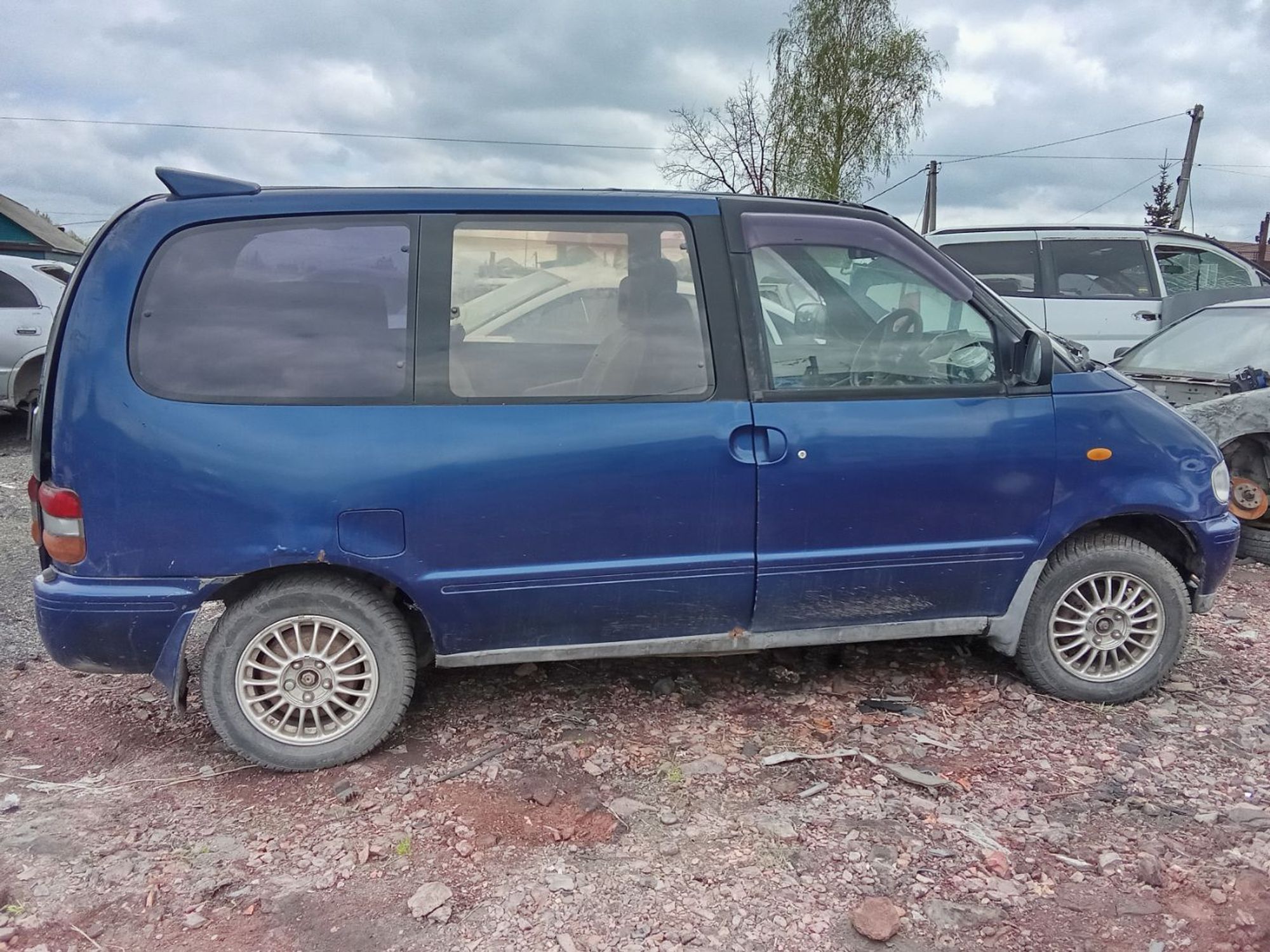 https://ycs.partsauto.market/partsauto-images/thmbs/userImages/7ed63c96fe685f431889ec34ef8f13b8/car/a77288bc-b6ae-4c70-ac9e-98b676282913_1778301425299.jpg