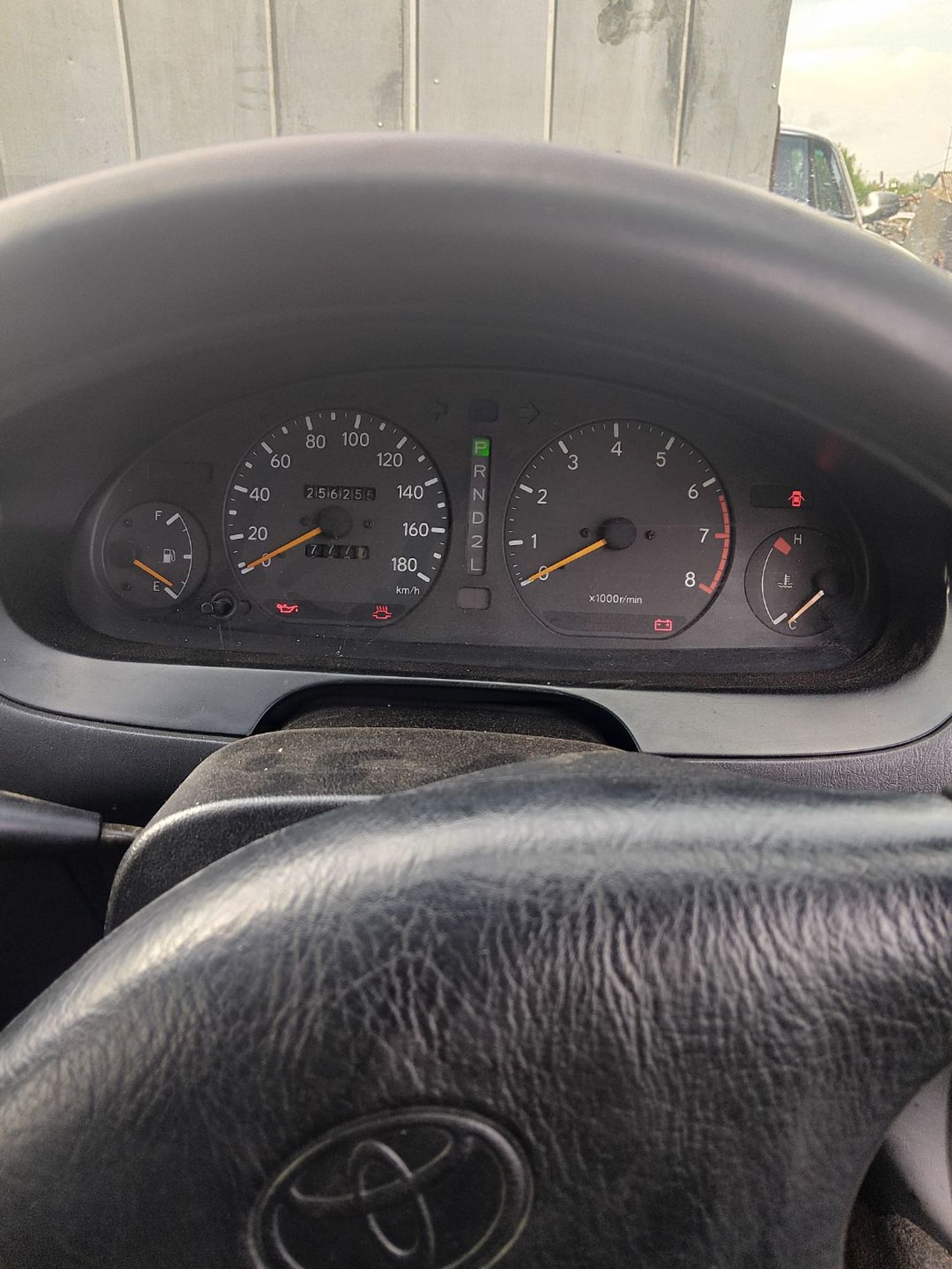 https://ycs.partsauto.market/partsauto-images/thmbs/userImages/7ed63c96fe685f431889ec34ef8f13b8/part/00e31d70-d182-45e3-8ef0-42fb680d23b8_1785238810036.jpg