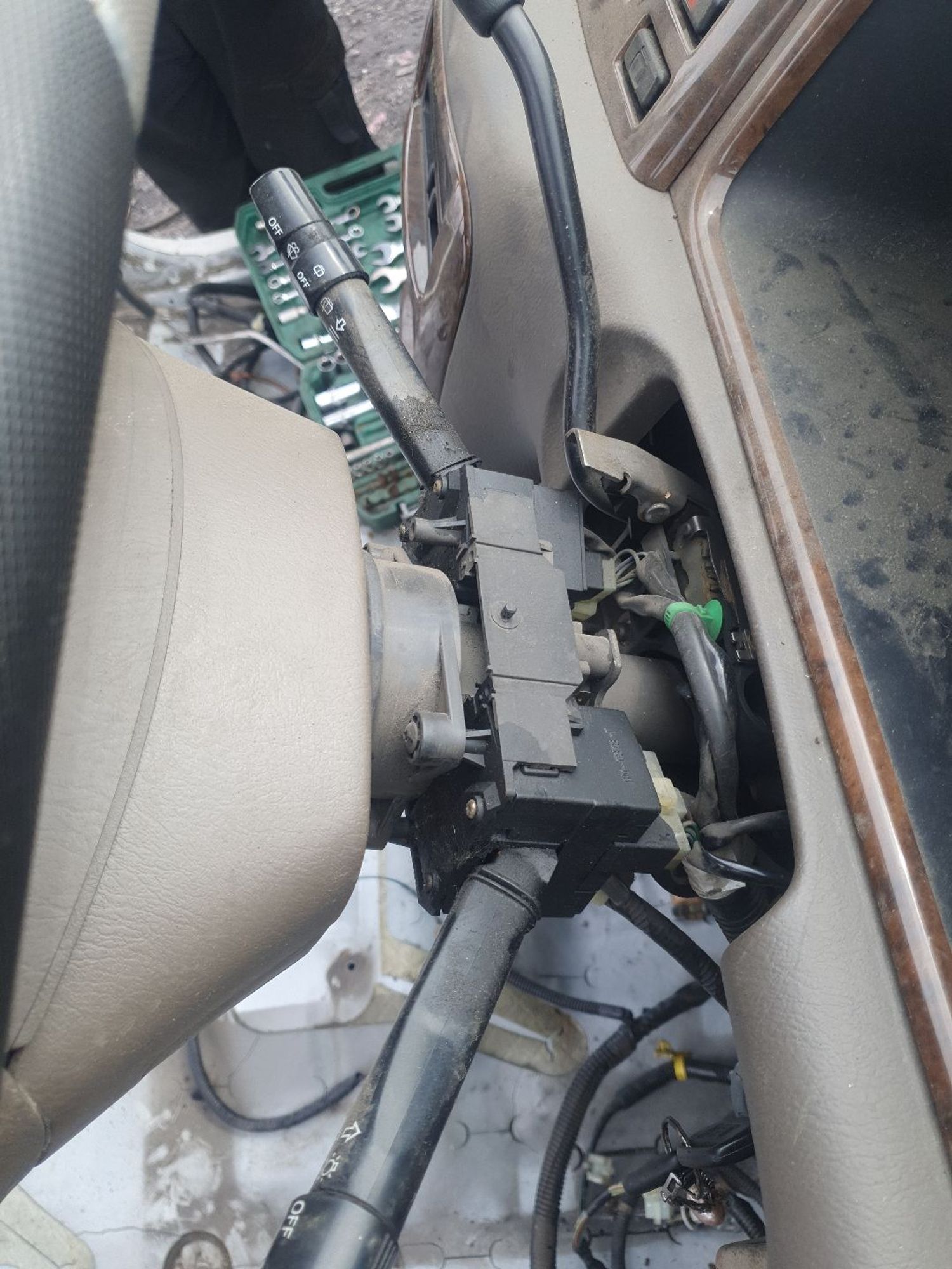 https://ycs.partsauto.market/partsauto-images/thmbs/userImages/7ed63c96fe685f431889ec34ef8f13b8/part/011243b3-5f3b-48a8-a5a7-13423c5cf29c_1778302963022.jpg