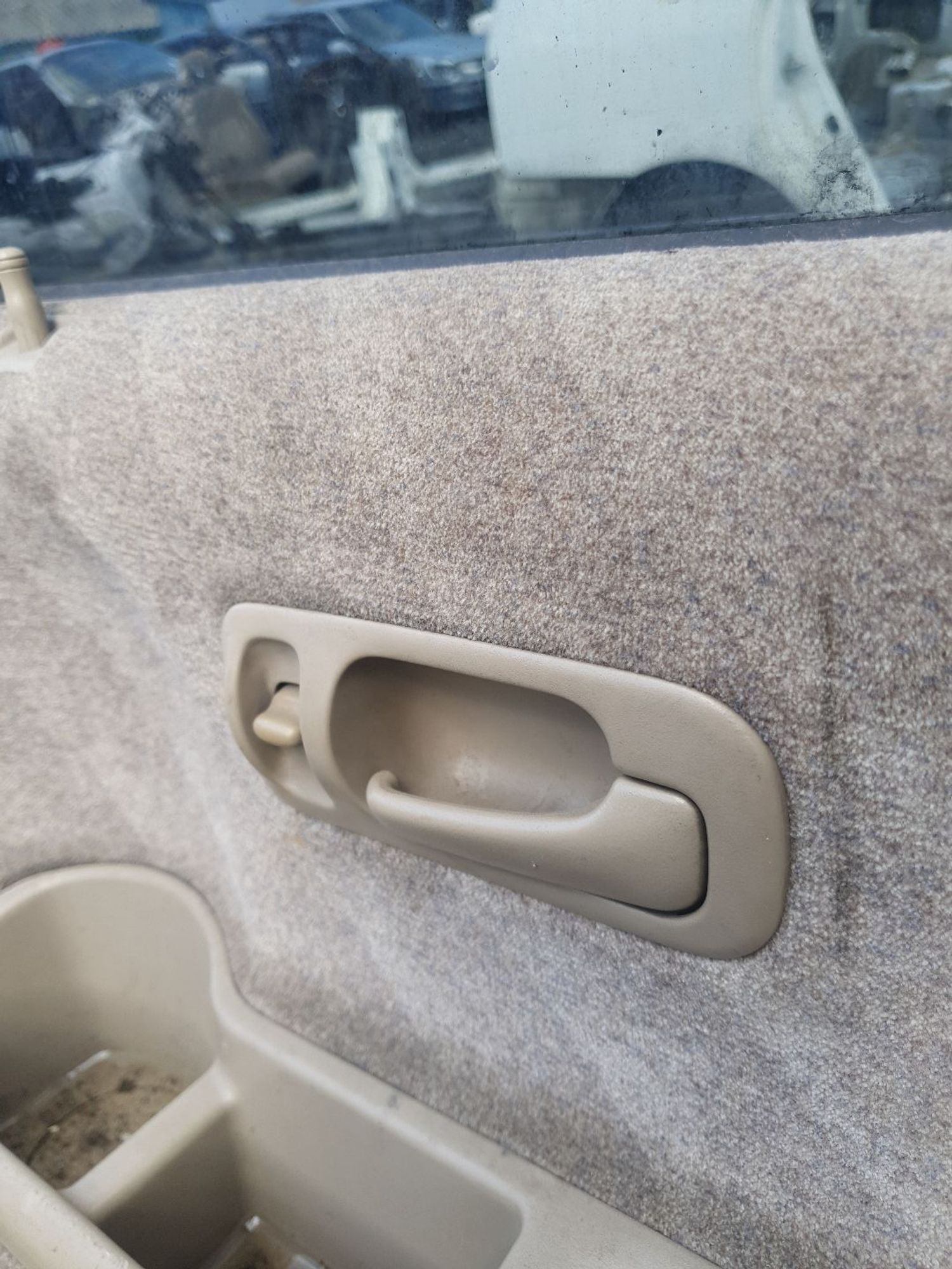 https://ycs.partsauto.market/partsauto-images/thmbs/userImages/7ed63c96fe685f431889ec34ef8f13b8/part/01342e0f-277e-4e14-b120-f5327c23c308_1778316601818.jpg