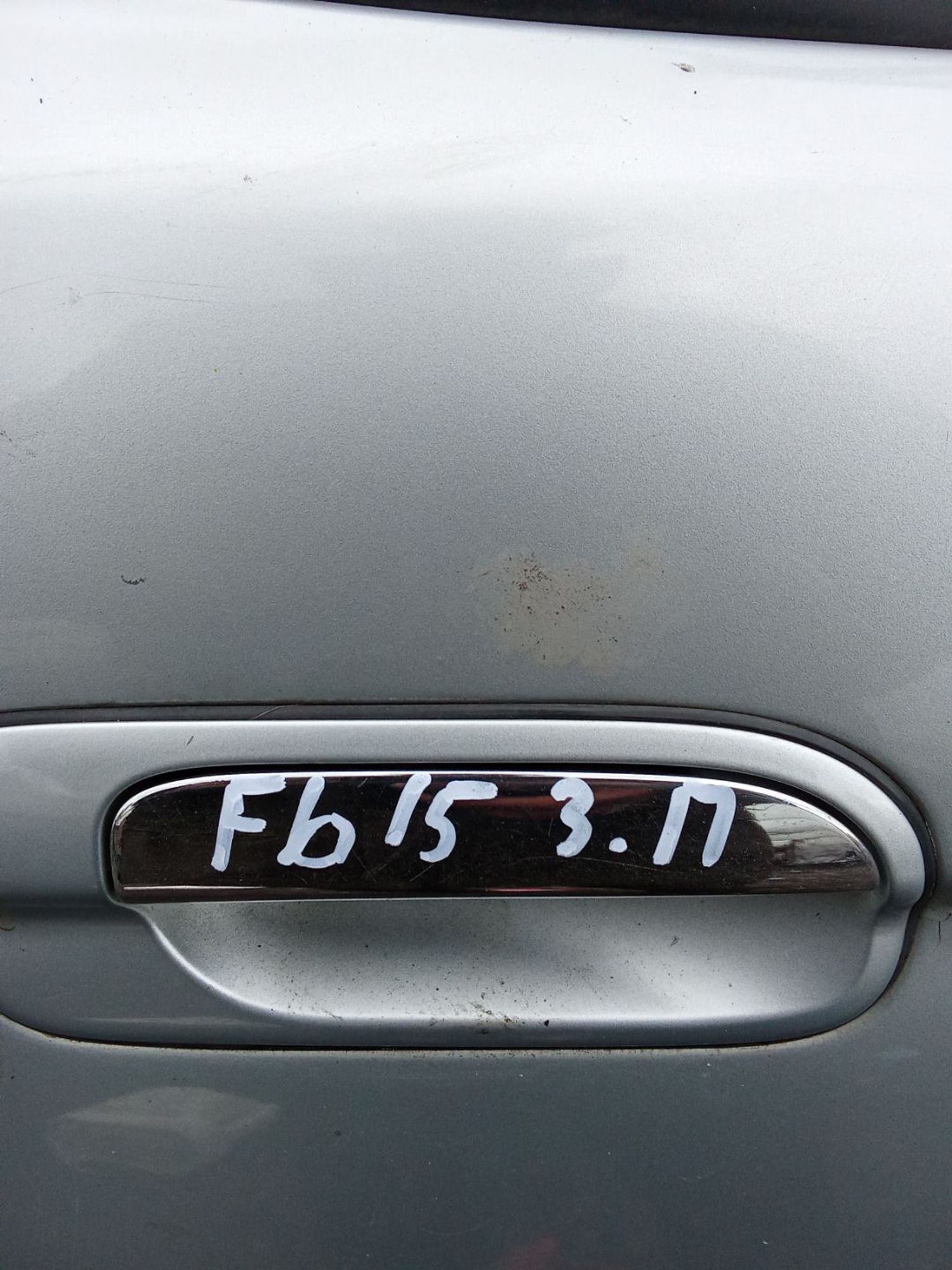 https://ycs.partsauto.market/partsauto-images/thmbs/userImages/7ed63c96fe685f431889ec34ef8f13b8/part/016a3500-ba92-46e1-911a-2591b39409d5_1778417983237.jpg
