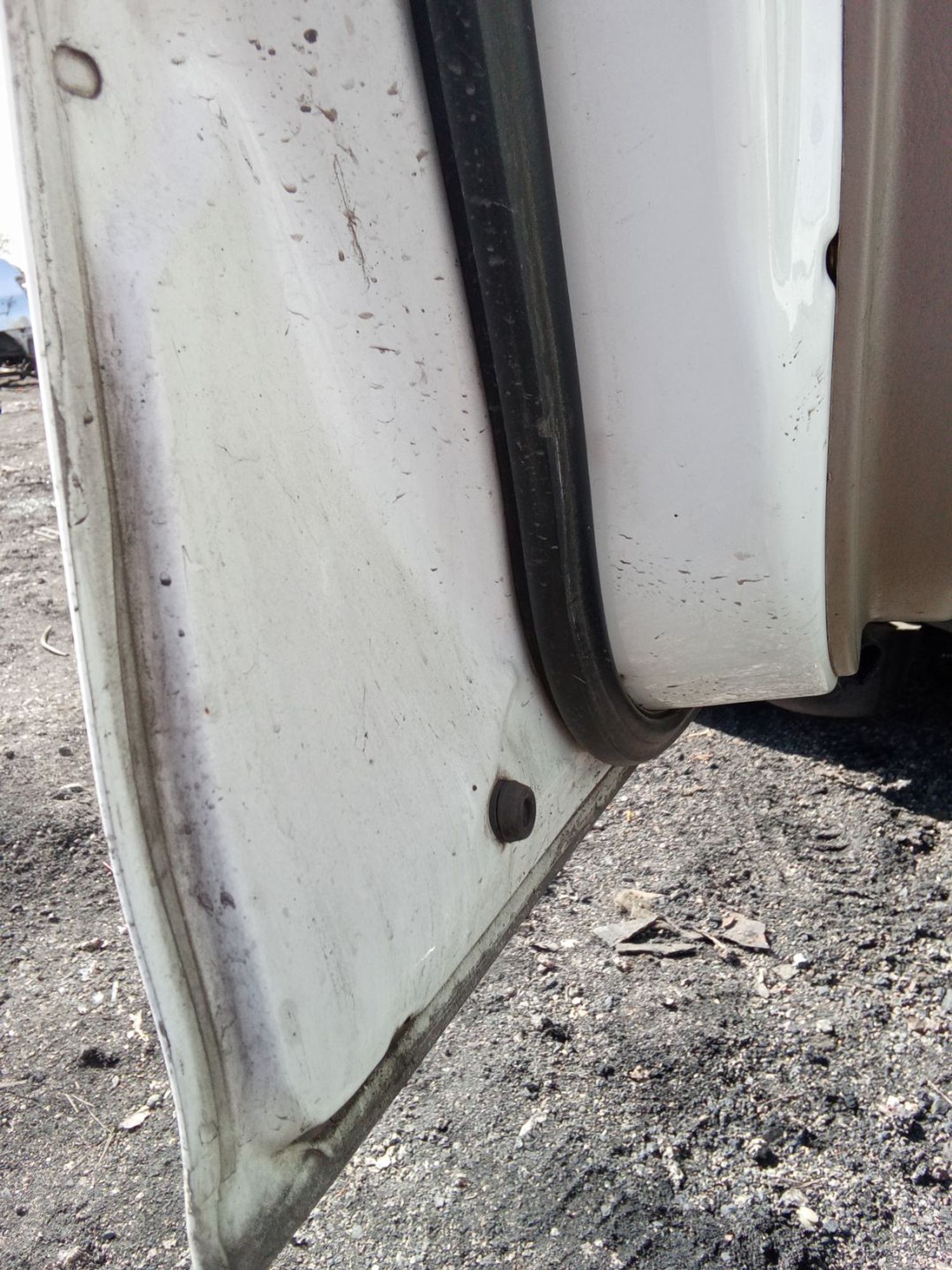 https://ycs.partsauto.market/partsauto-images/thmbs/userImages/7ed63c96fe685f431889ec34ef8f13b8/part/01762b8e-5800-479a-bfee-7aa0163779a3_1777695307874.jpg