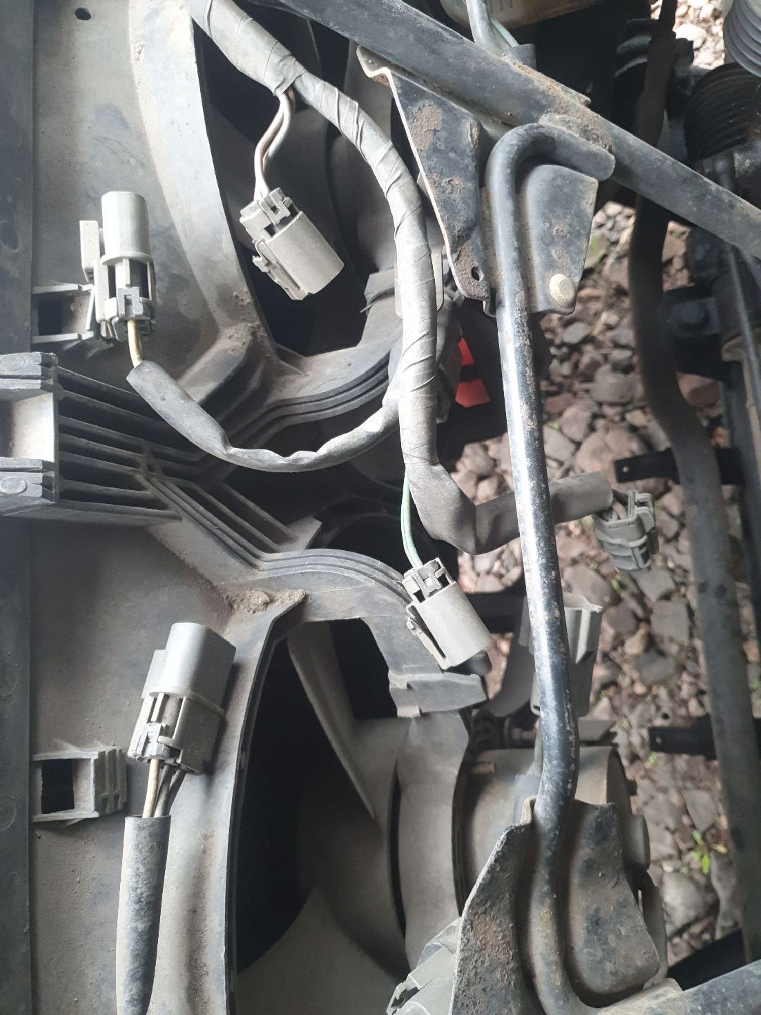 https://ycs.partsauto.market/partsauto-images/thmbs/userImages/7ed63c96fe685f431889ec34ef8f13b8/part/021b5783-6b9e-4e2a-b01d-39ea320ad92e_1779010567527.jpg