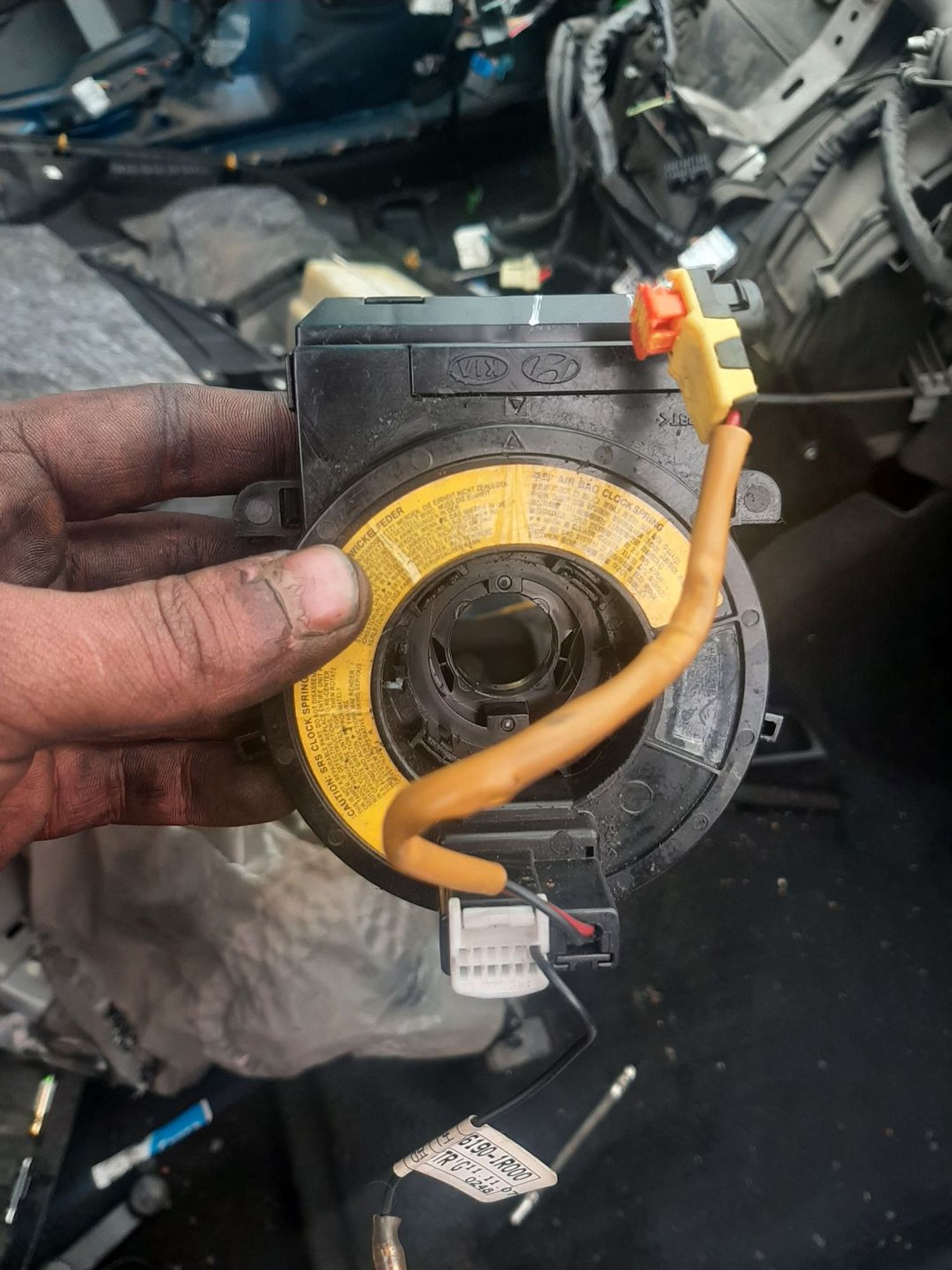 https://ycs.partsauto.market/partsauto-images/thmbs/userImages/7ed63c96fe685f431889ec34ef8f13b8/part/031c18b9-7531-468e-8810-e33a1866e467_1774346027089.jpg