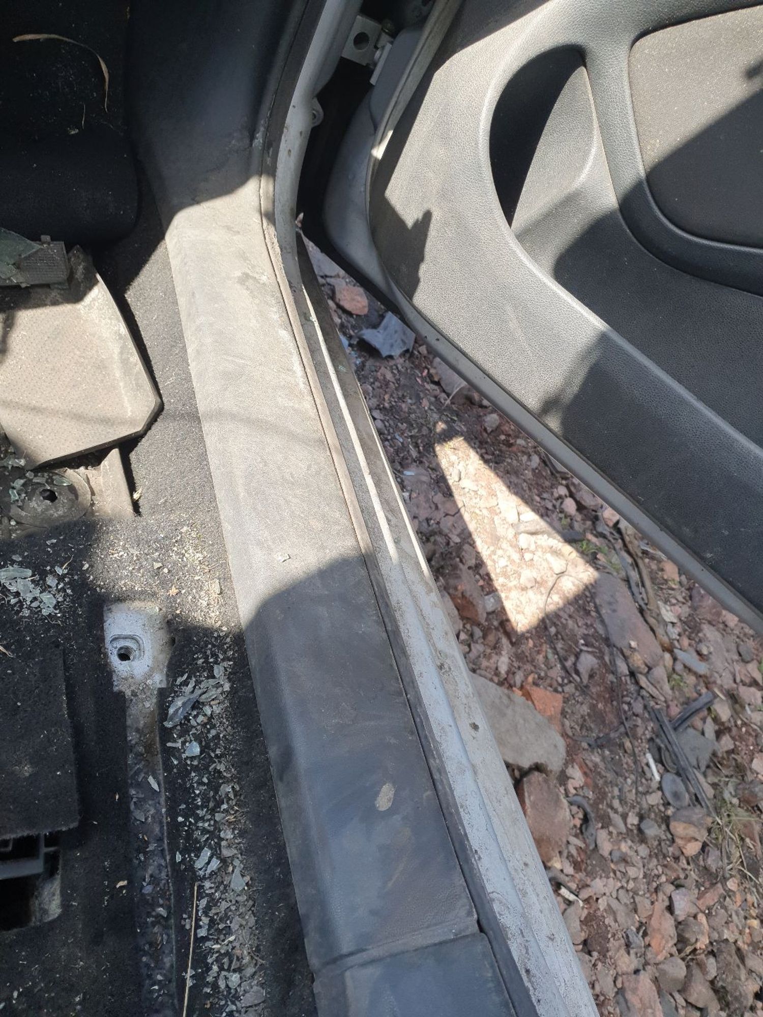https://ycs.partsauto.market/partsauto-images/thmbs/userImages/7ed63c96fe685f431889ec34ef8f13b8/part/0349fc4f-b134-403d-91c1-7dbc42a059cf_1779183854872.jpg