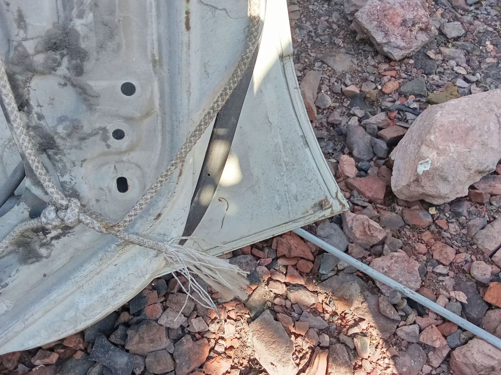 https://ycs.partsauto.market/partsauto-images/thmbs/userImages/7ed63c96fe685f431889ec34ef8f13b8/part/080f69c8-b511-422f-bb8a-d6230b9b496e_1780718745217.jpg
