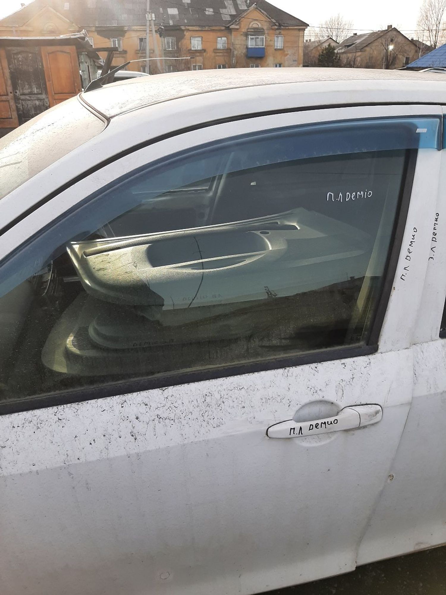 https://ycs.partsauto.market/partsauto-images/thmbs/userImages/7ed63c96fe685f431889ec34ef8f13b8/part/0811c5df-09bc-4410-9c6c-8cbf0df813c9_1775734898818.jpg