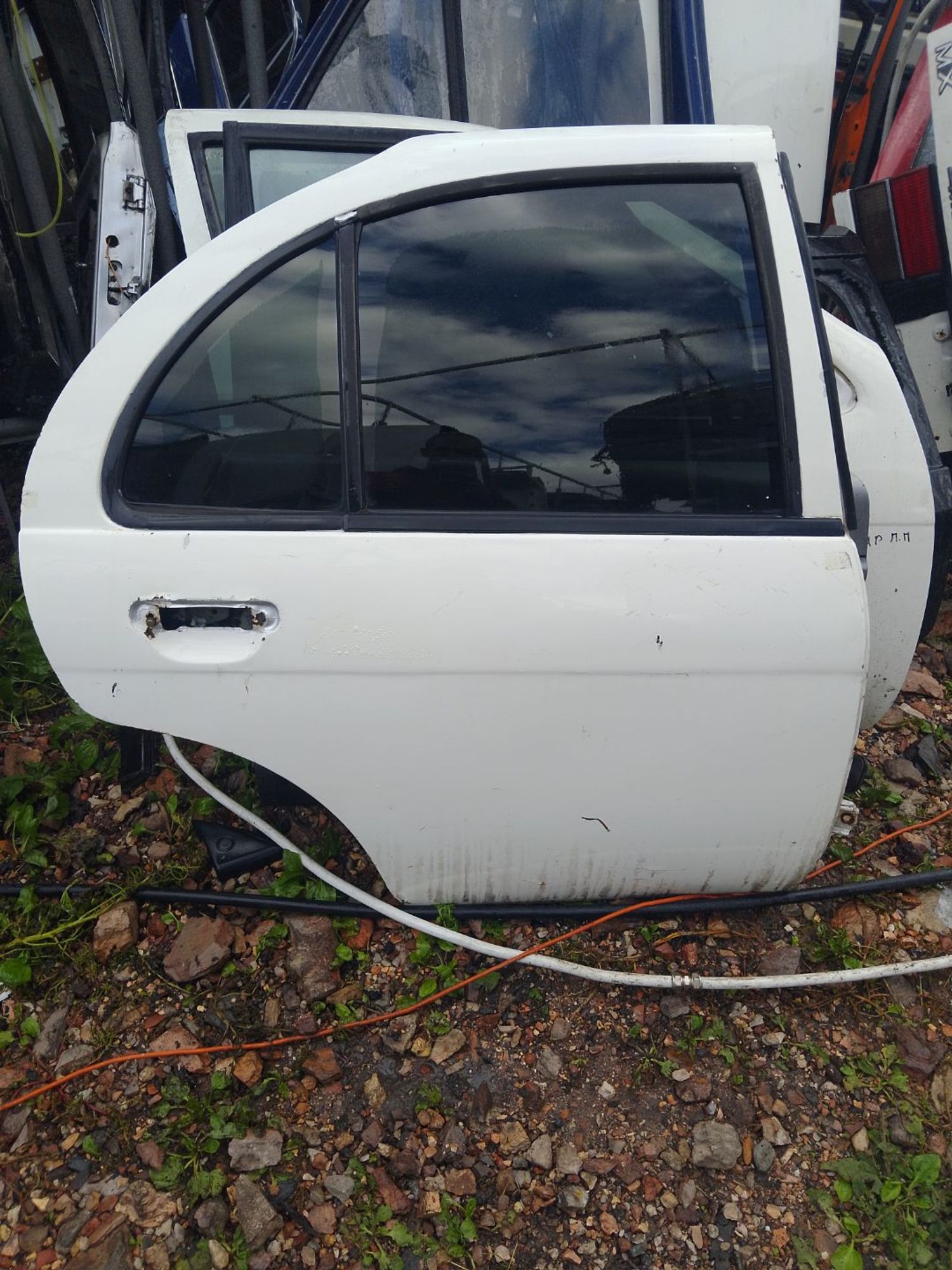 https://ycs.partsauto.market/partsauto-images/thmbs/userImages/7ed63c96fe685f431889ec34ef8f13b8/part/089840e5-98c9-4631-8b78-2ba92ba29baf_1787129110021.jpg