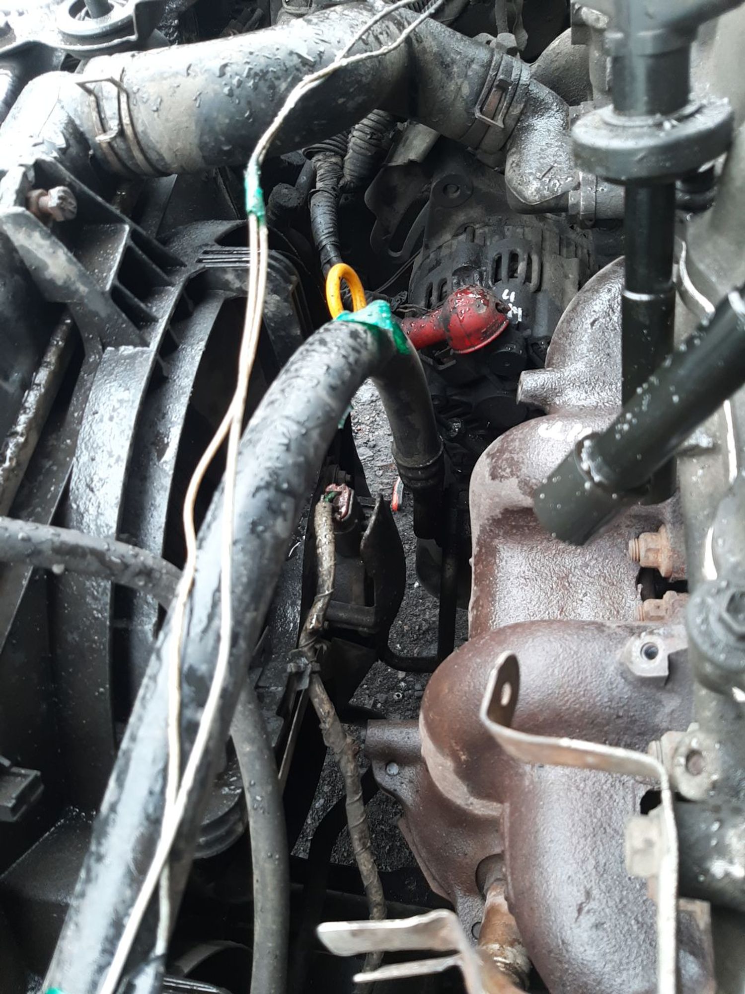 https://ycs.partsauto.market/partsauto-images/thmbs/userImages/7ed63c96fe685f431889ec34ef8f13b8/part/09d12152-b89a-41c4-8e61-68c7893d7a10_1776054270715.jpg