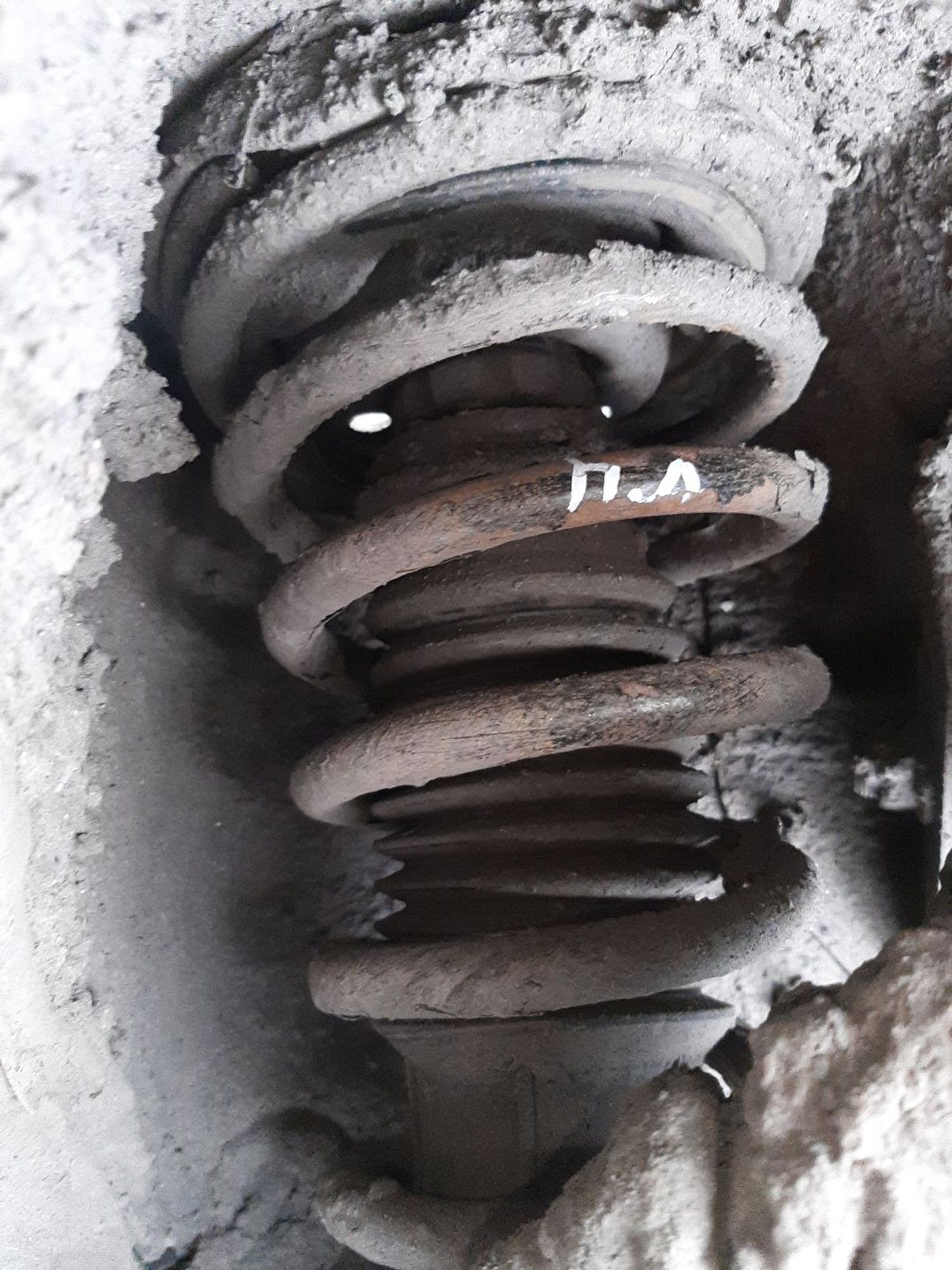 https://ycs.partsauto.market/partsauto-images/thmbs/userImages/7ed63c96fe685f431889ec34ef8f13b8/part/0a46f4c5-f54e-4df1-93d4-8e12120ea02f_1776054539007.jpg