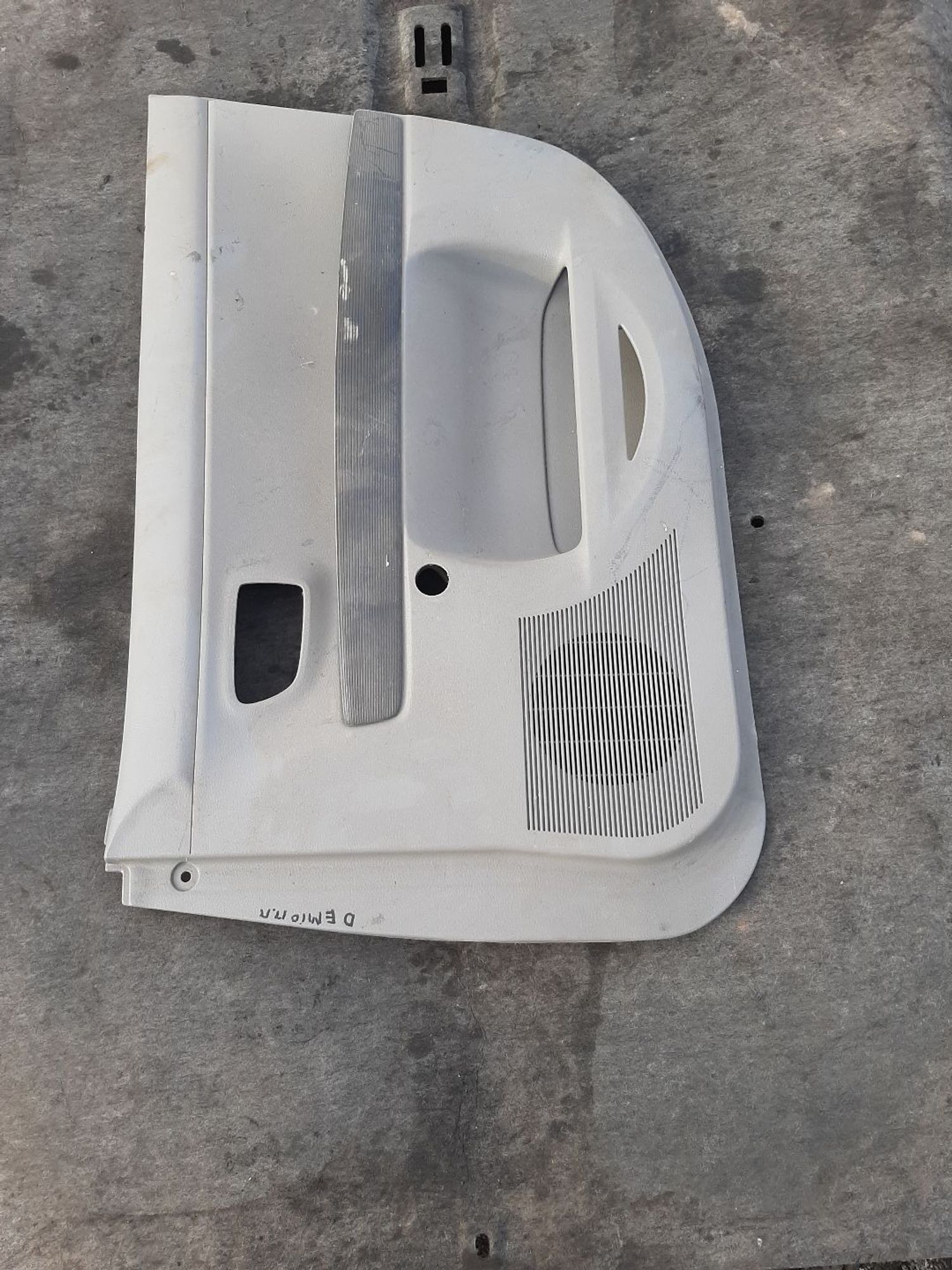 https://ycs.partsauto.market/partsauto-images/thmbs/userImages/7ed63c96fe685f431889ec34ef8f13b8/part/0b96f3bc-a5cc-4f56-9090-05af5bf986e6_1775734656922.jpg