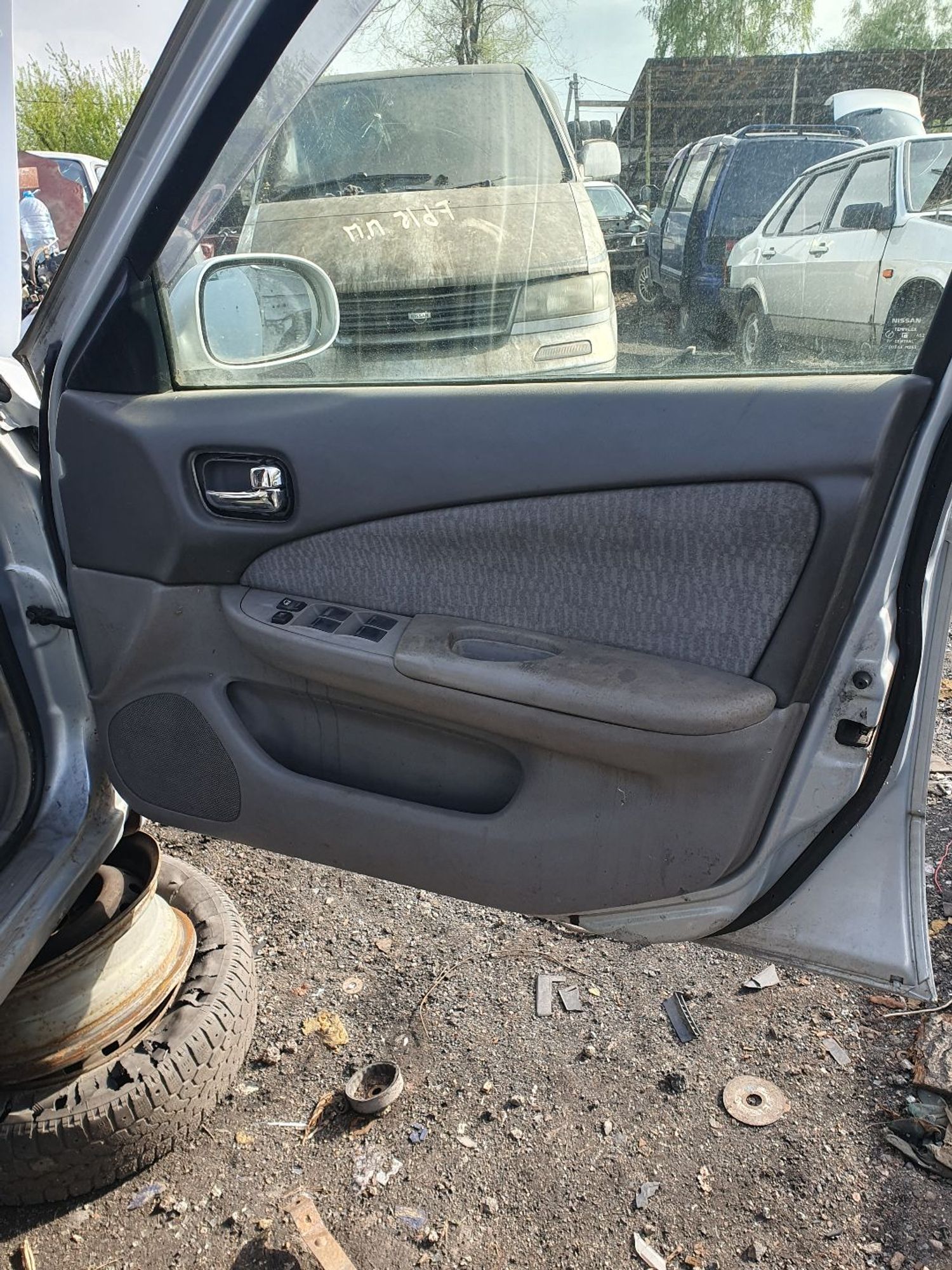 https://ycs.partsauto.market/partsauto-images/thmbs/userImages/7ed63c96fe685f431889ec34ef8f13b8/part/10d0002c-cf07-4d88-9617-c1f595d01ab0_1778581382926.jpg