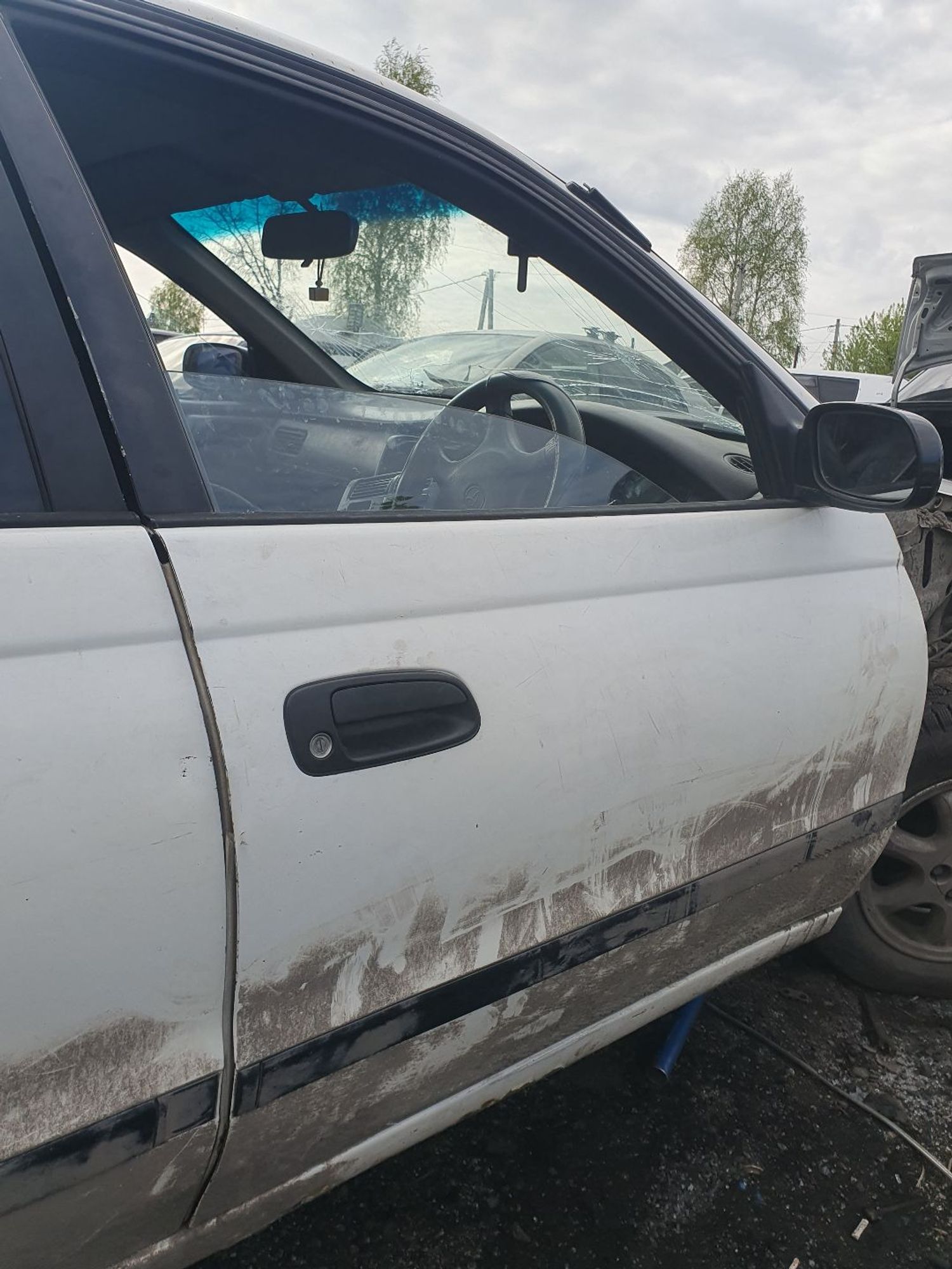 https://ycs.partsauto.market/partsauto-images/thmbs/userImages/7ed63c96fe685f431889ec34ef8f13b8/part/1105543b-347a-44ae-99c2-40950dcfeeca_1778813834298.jpg
