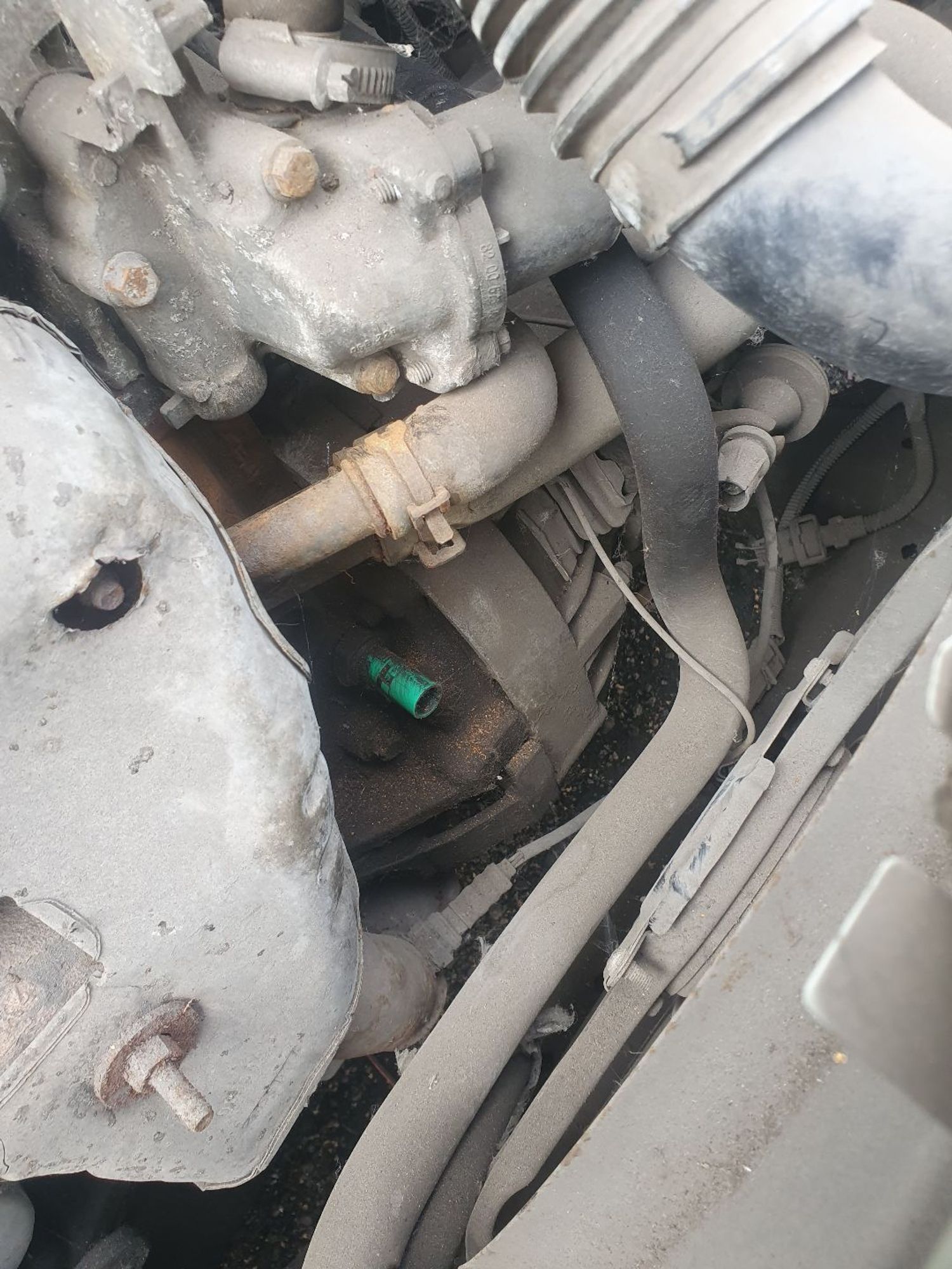 https://ycs.partsauto.market/partsauto-images/thmbs/userImages/7ed63c96fe685f431889ec34ef8f13b8/part/12d89b49-5f22-4a0b-8871-67232a939fb1_1786340163705.jpg