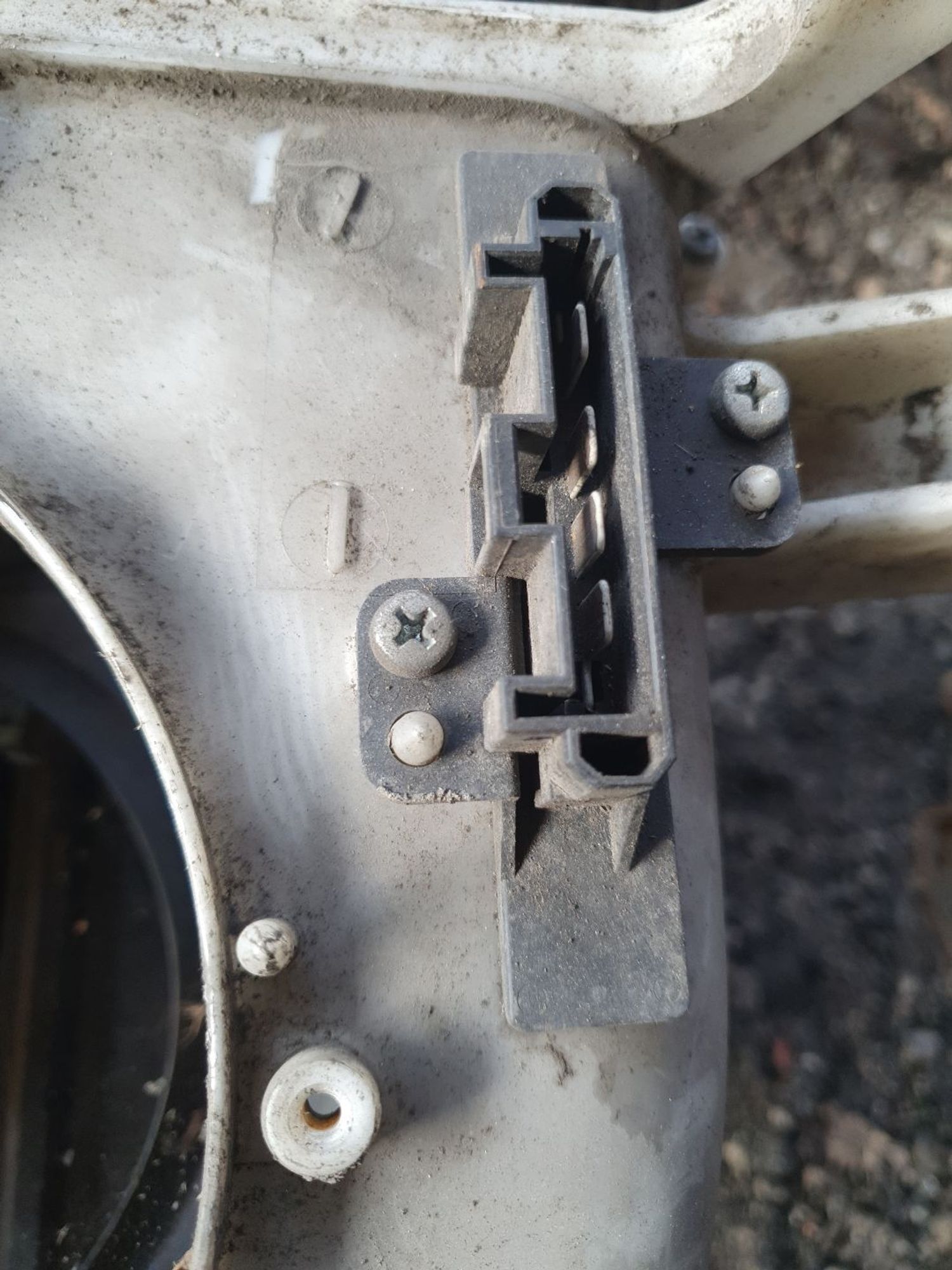 https://ycs.partsauto.market/partsauto-images/thmbs/userImages/7ed63c96fe685f431889ec34ef8f13b8/part/14279ee1-69c1-487a-a65b-8152e52e3100_1785753449664.jpg