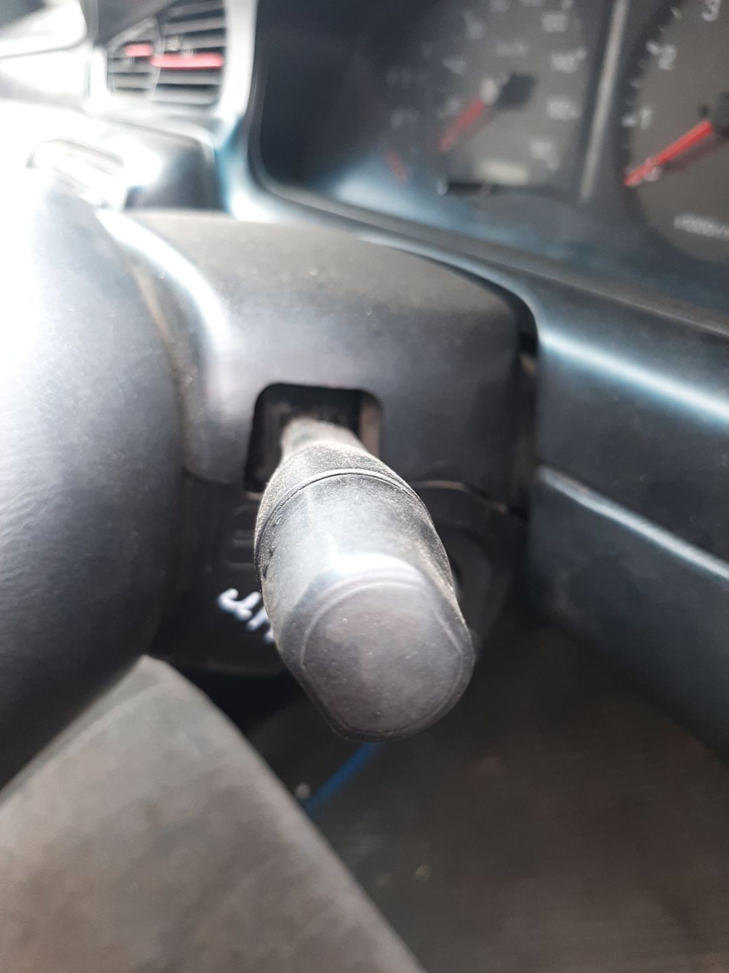 https://ycs.partsauto.market/partsauto-images/thmbs/userImages/7ed63c96fe685f431889ec34ef8f13b8/part/1586d94f-a9d2-48a2-9e8f-de129e9a6346_1776054759067.jpg