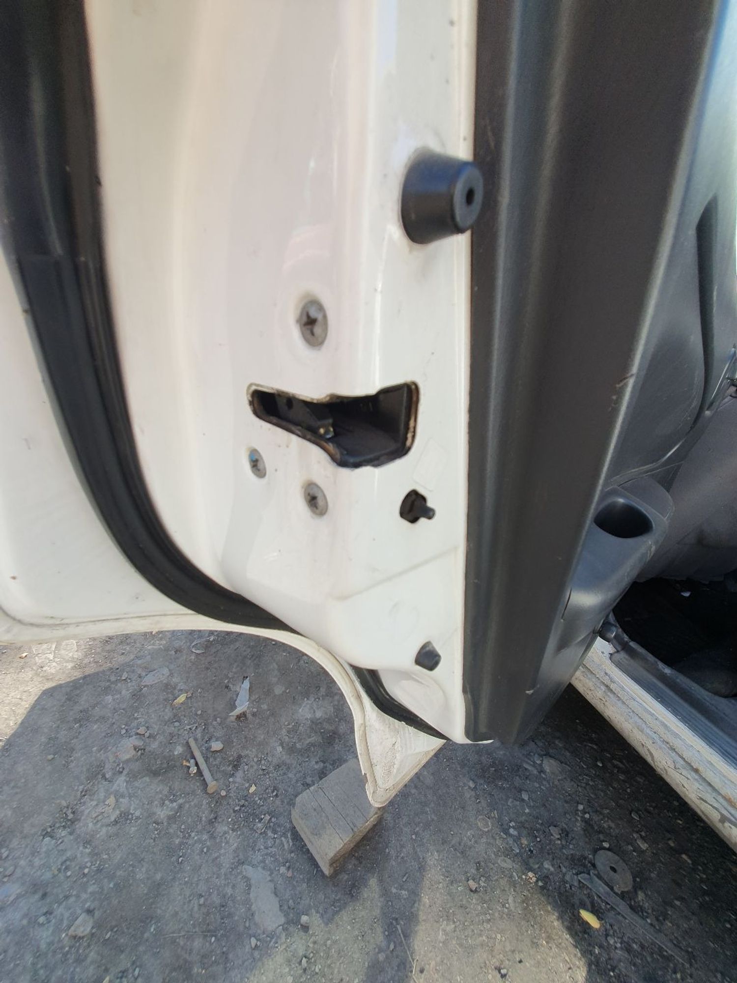 https://ycs.partsauto.market/partsauto-images/thmbs/userImages/7ed63c96fe685f431889ec34ef8f13b8/part/16ec1562-15dc-4291-a627-f0cc34040ff9_1789206767637.jpg