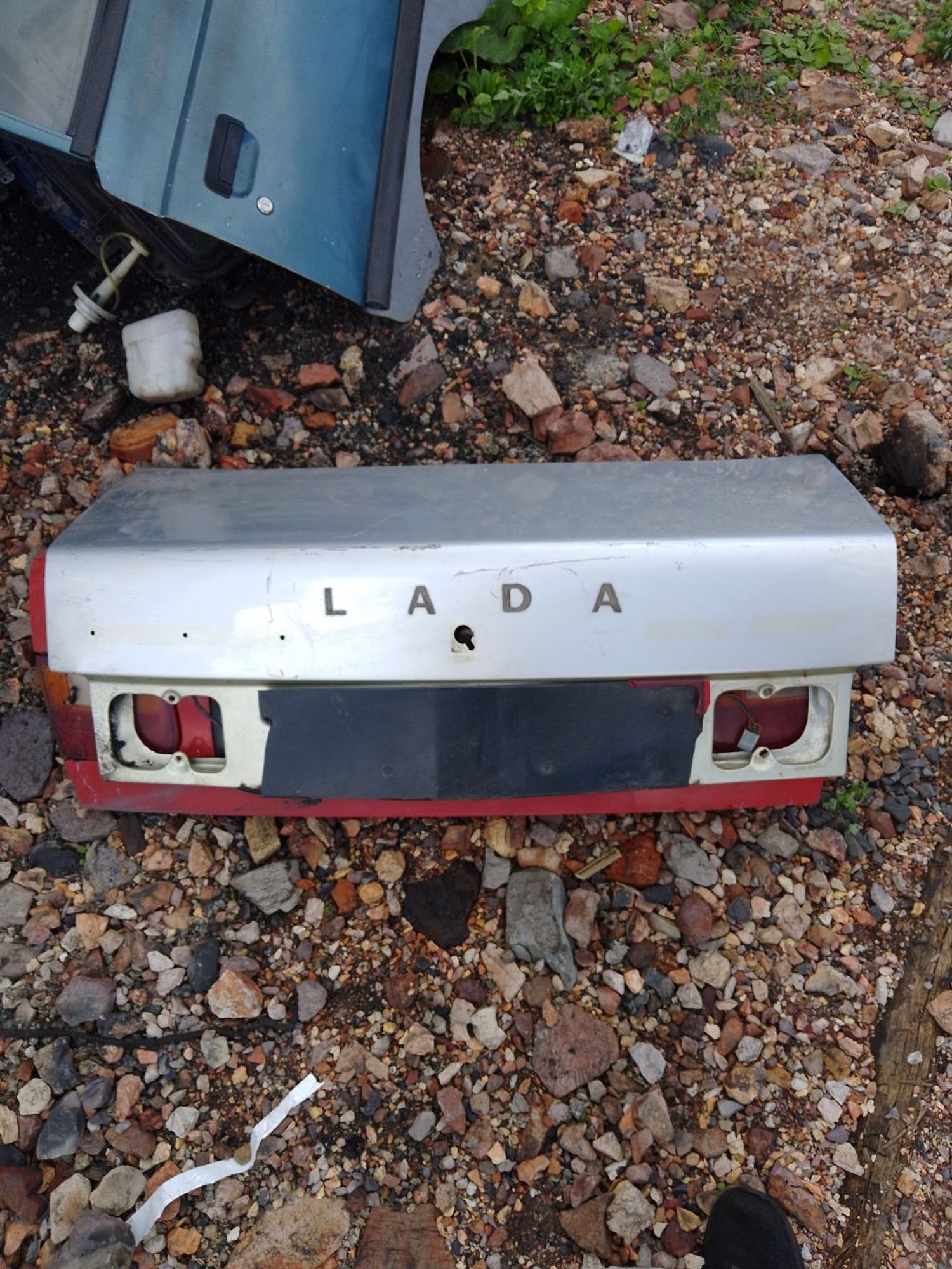 https://ycs.partsauto.market/partsauto-images/thmbs/userImages/7ed63c96fe685f431889ec34ef8f13b8/part/17af2654-89e9-4342-aa80-8a3f4099ca8a_1785053156175.jpg