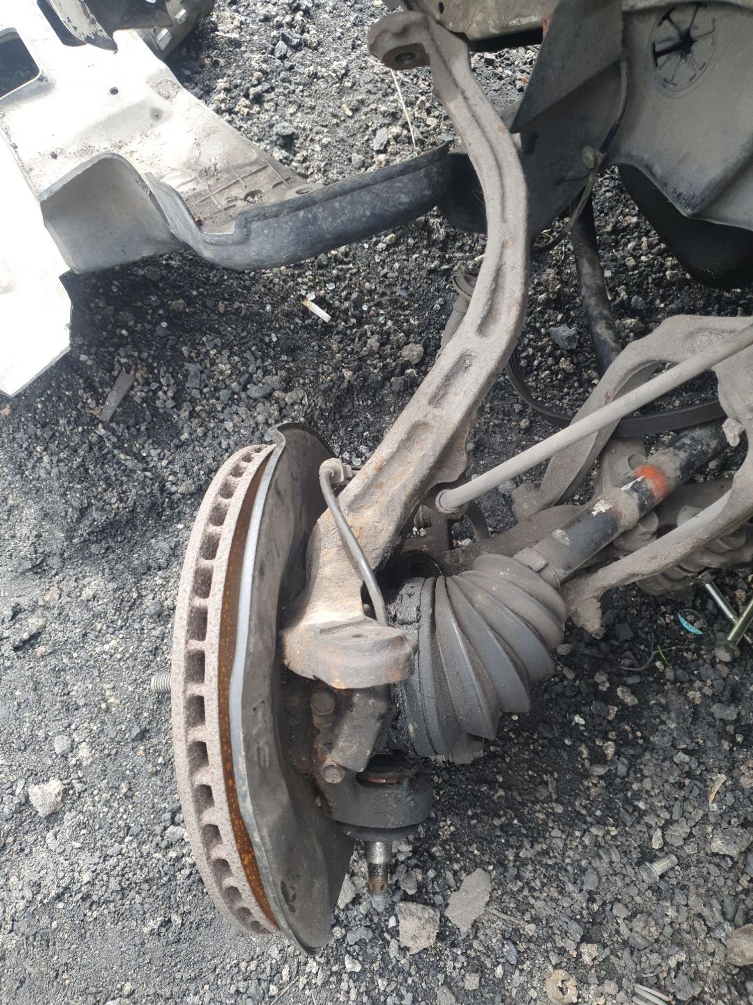 https://ycs.partsauto.market/partsauto-images/thmbs/userImages/7ed63c96fe685f431889ec34ef8f13b8/part/193cba8f-a4c0-4a22-9f69-7bc59694e1d4_1778304555369.jpg