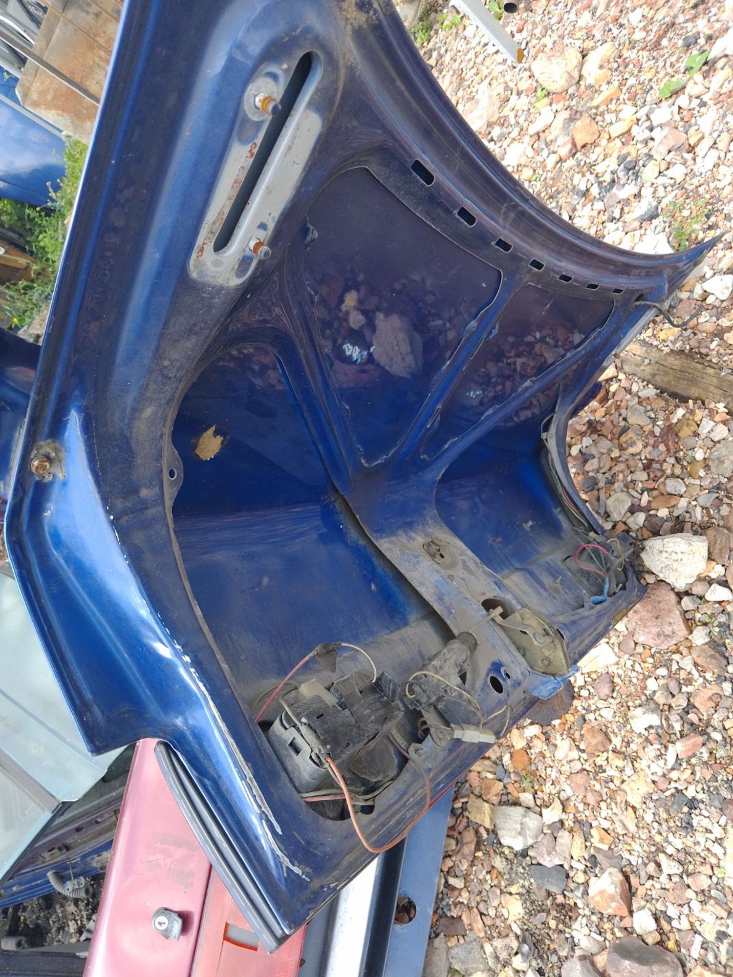 https://ycs.partsauto.market/partsauto-images/thmbs/userImages/7ed63c96fe685f431889ec34ef8f13b8/part/194211e6-fd2b-4910-9f9a-b176df1efd95_1785044677950.jpg