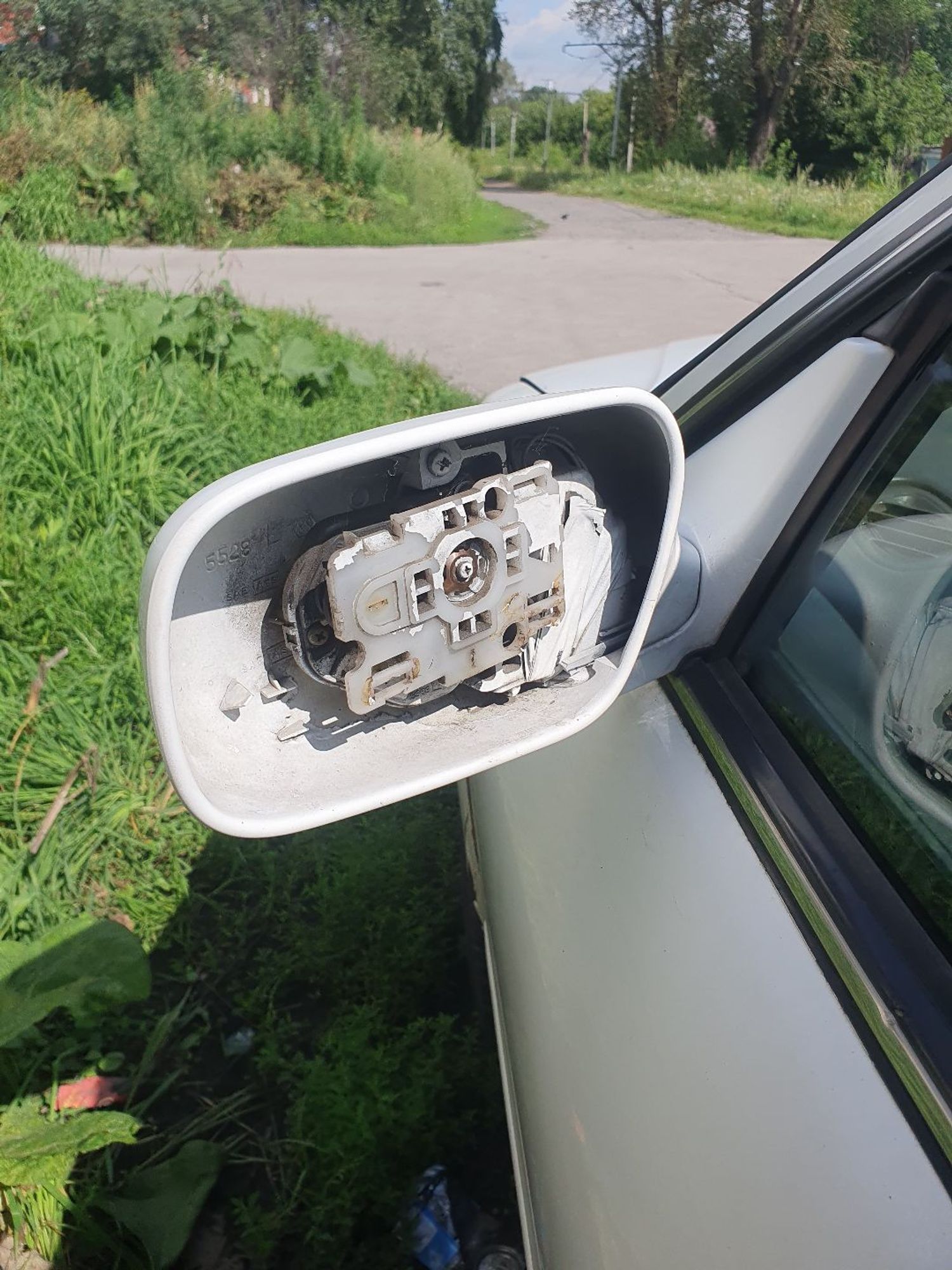 https://ycs.partsauto.market/partsauto-images/thmbs/userImages/7ed63c96fe685f431889ec34ef8f13b8/part/1a9762db-7d76-41da-8ccb-5e6d776f0d79_1786087528760.jpg