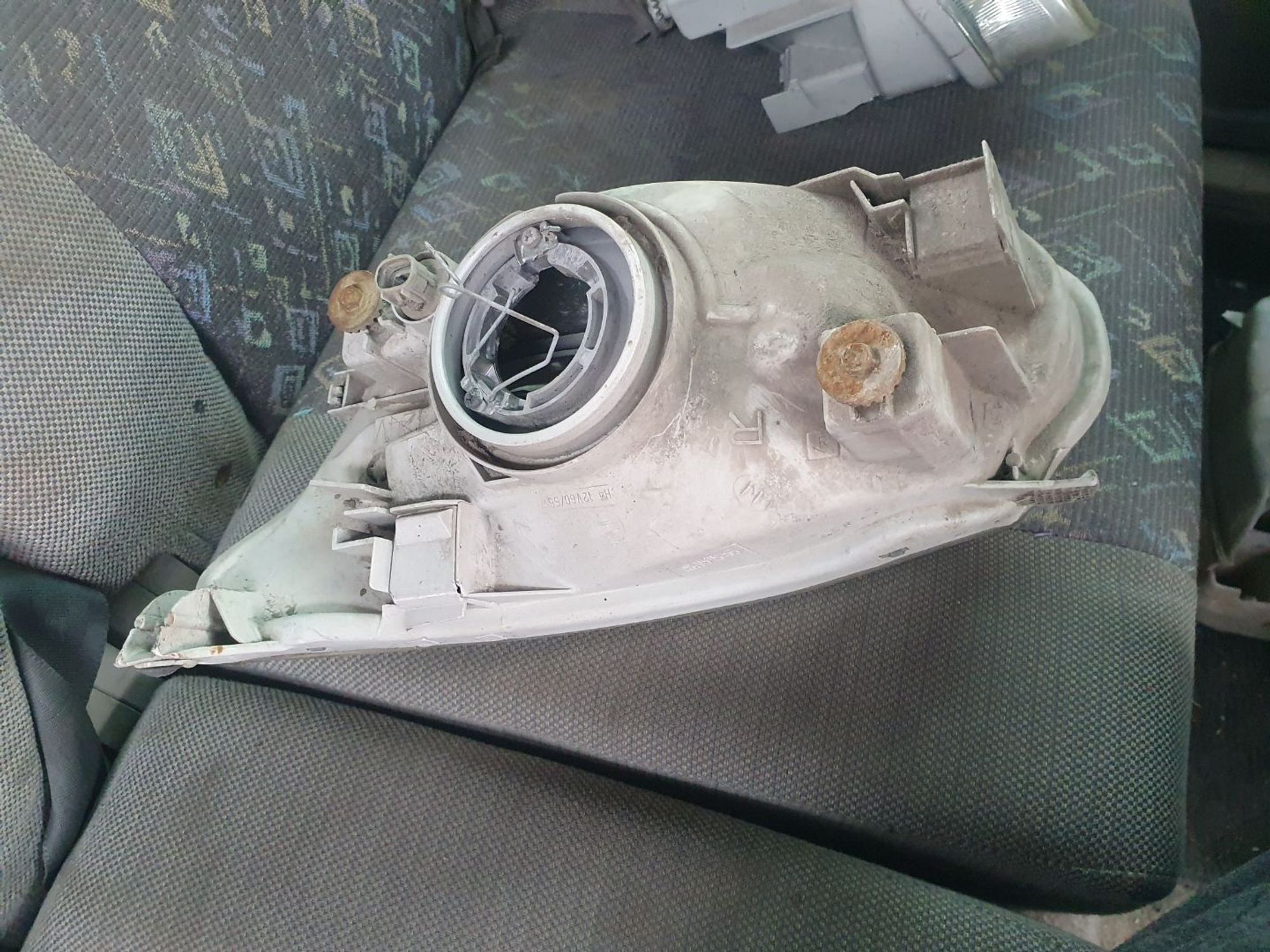 https://ycs.partsauto.market/partsauto-images/thmbs/userImages/7ed63c96fe685f431889ec34ef8f13b8/part/1b032728-b284-4224-9607-4682a617ed9a_1779355285855.jpg