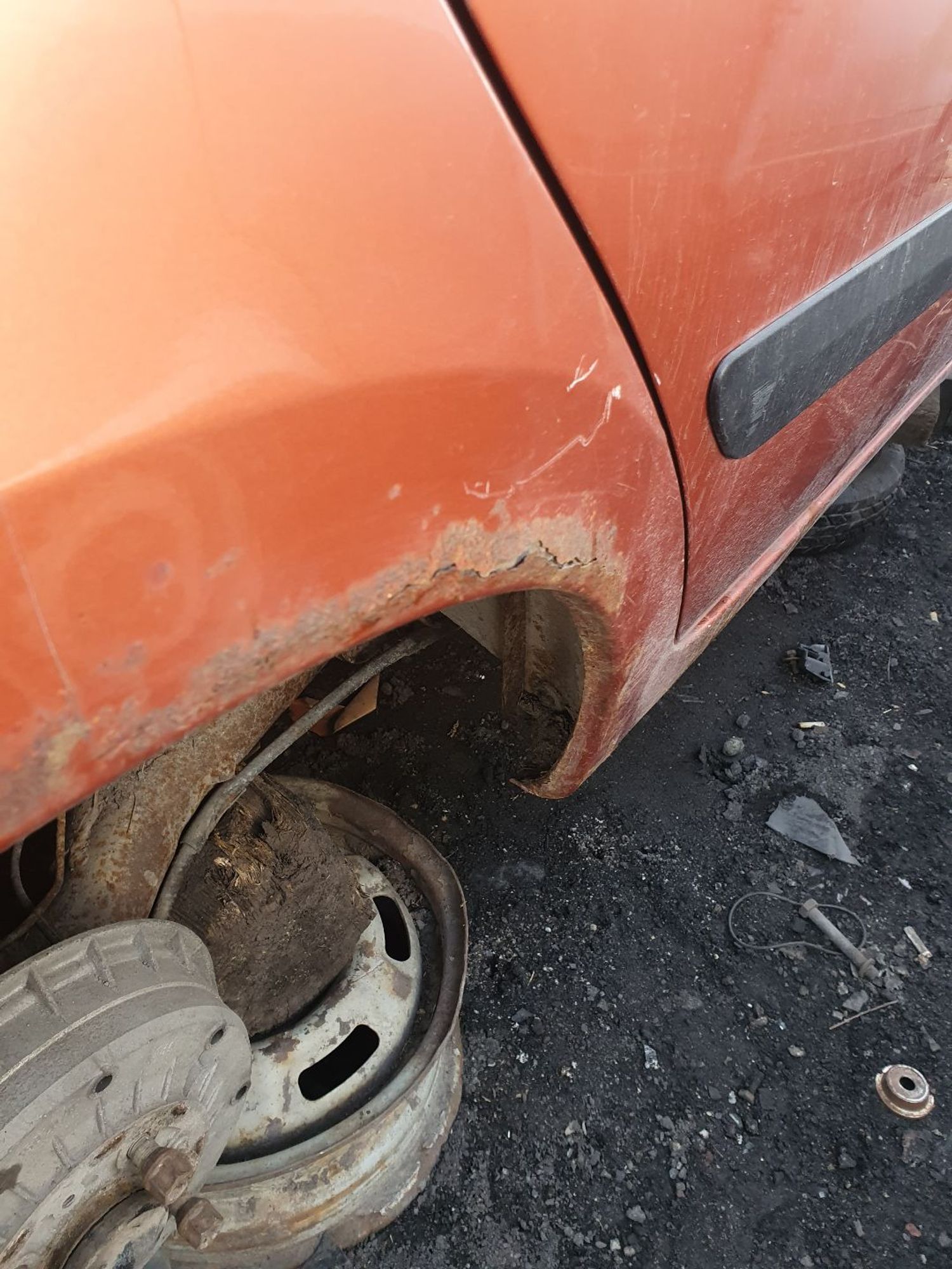 https://ycs.partsauto.market/partsauto-images/thmbs/userImages/7ed63c96fe685f431889ec34ef8f13b8/part/1b896cd5-b700-42fc-a5ea-ade08a423ab5_1778301579004.jpg